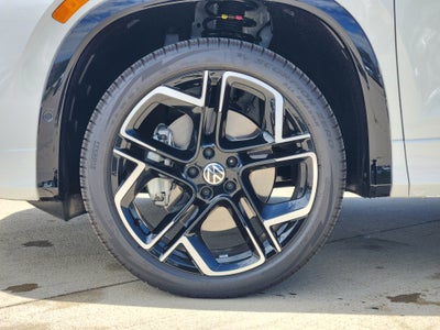 2026 Volkswagen Tiguan SEL R-Line Turbo