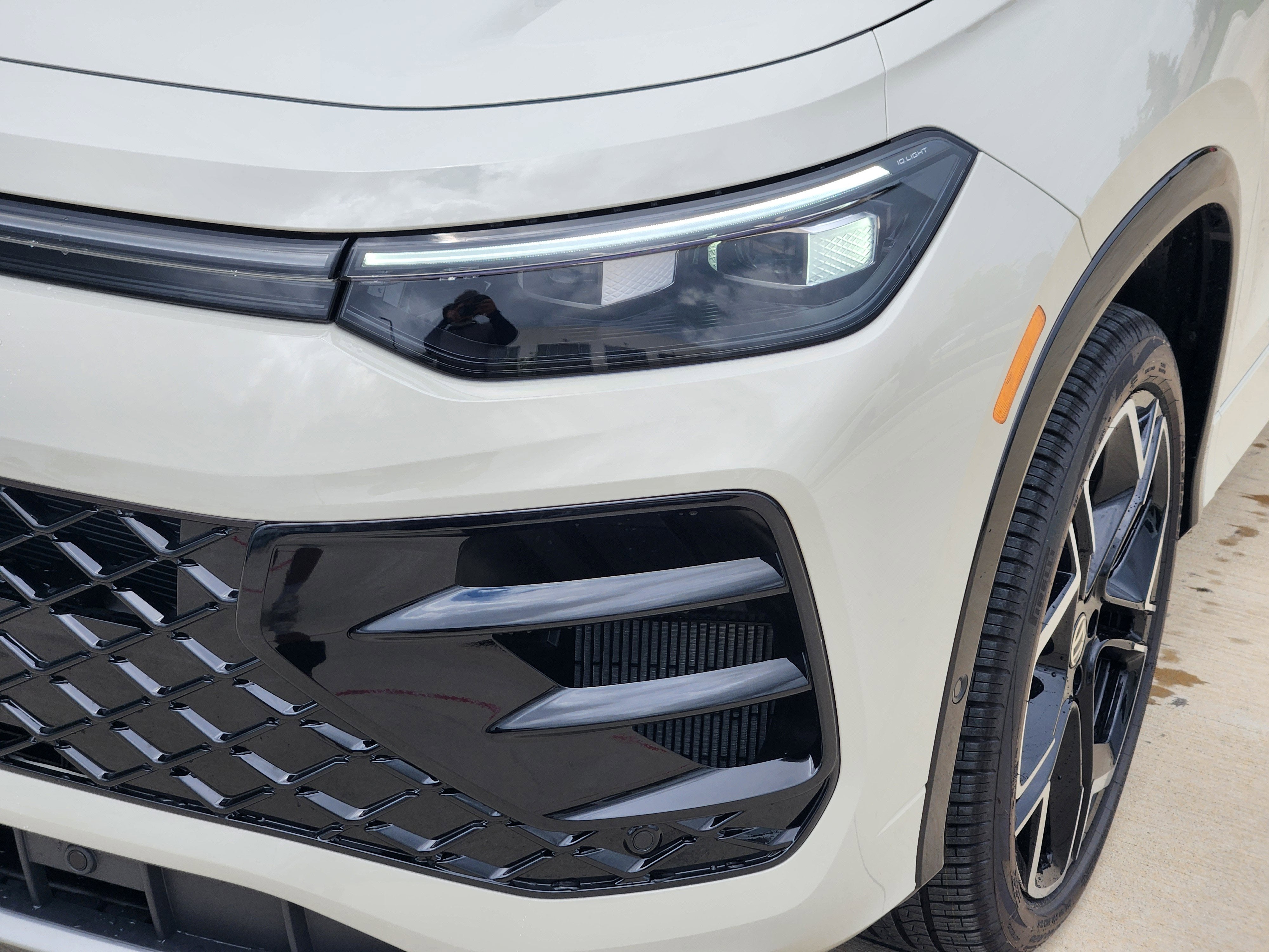 2026 Volkswagen Tiguan SEL R-Line Turbo