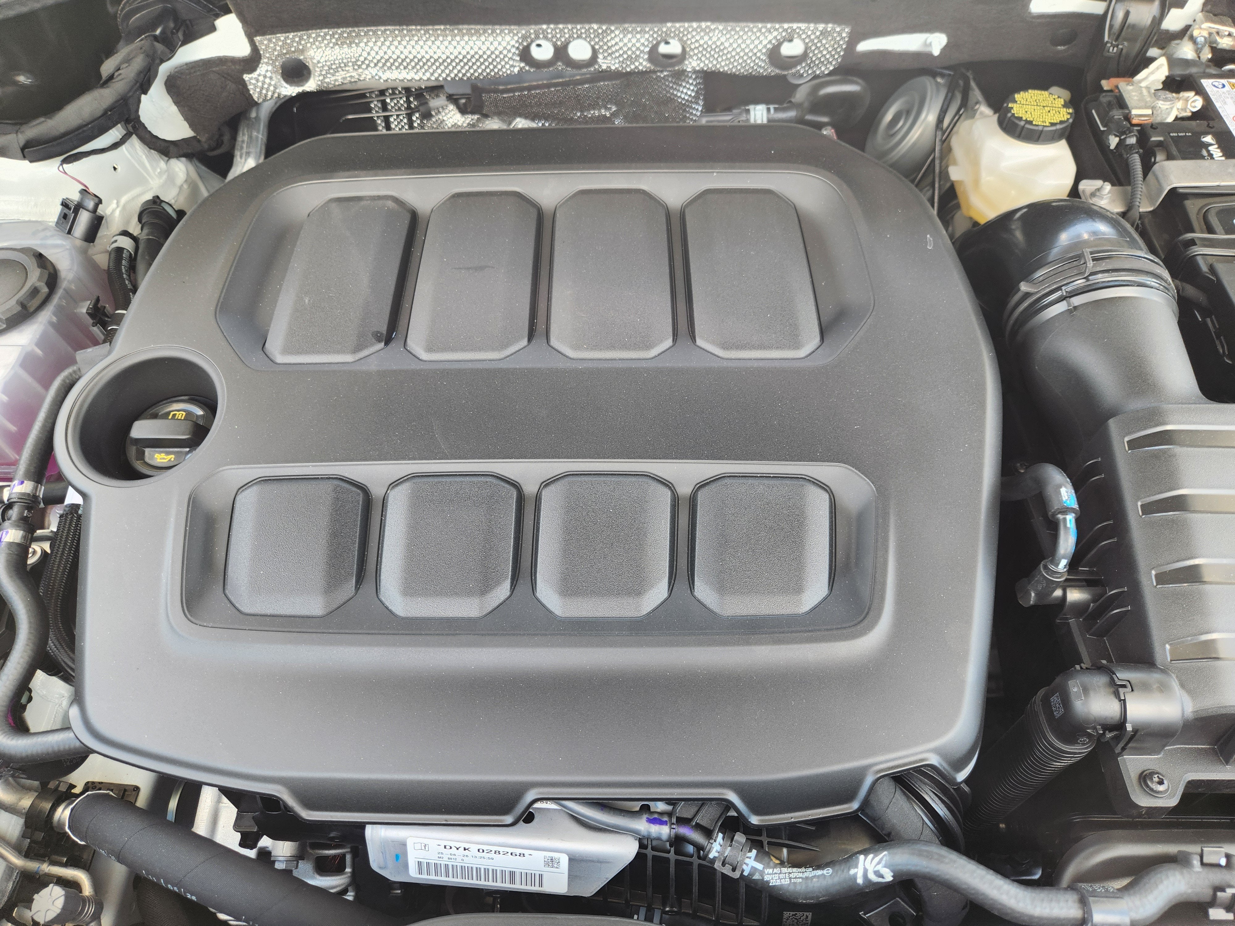 2026 Volkswagen Tiguan SEL R-Line Turbo