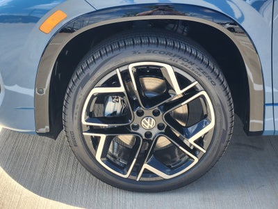 2026 Volkswagen Tiguan SEL R-Line Turbo