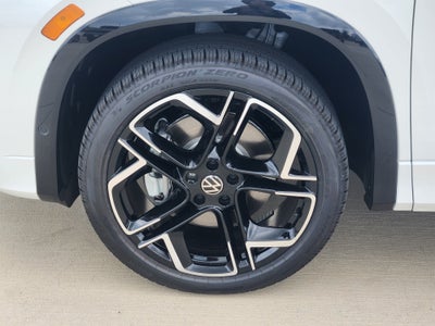 2026 Volkswagen Tiguan SEL R-Line Turbo