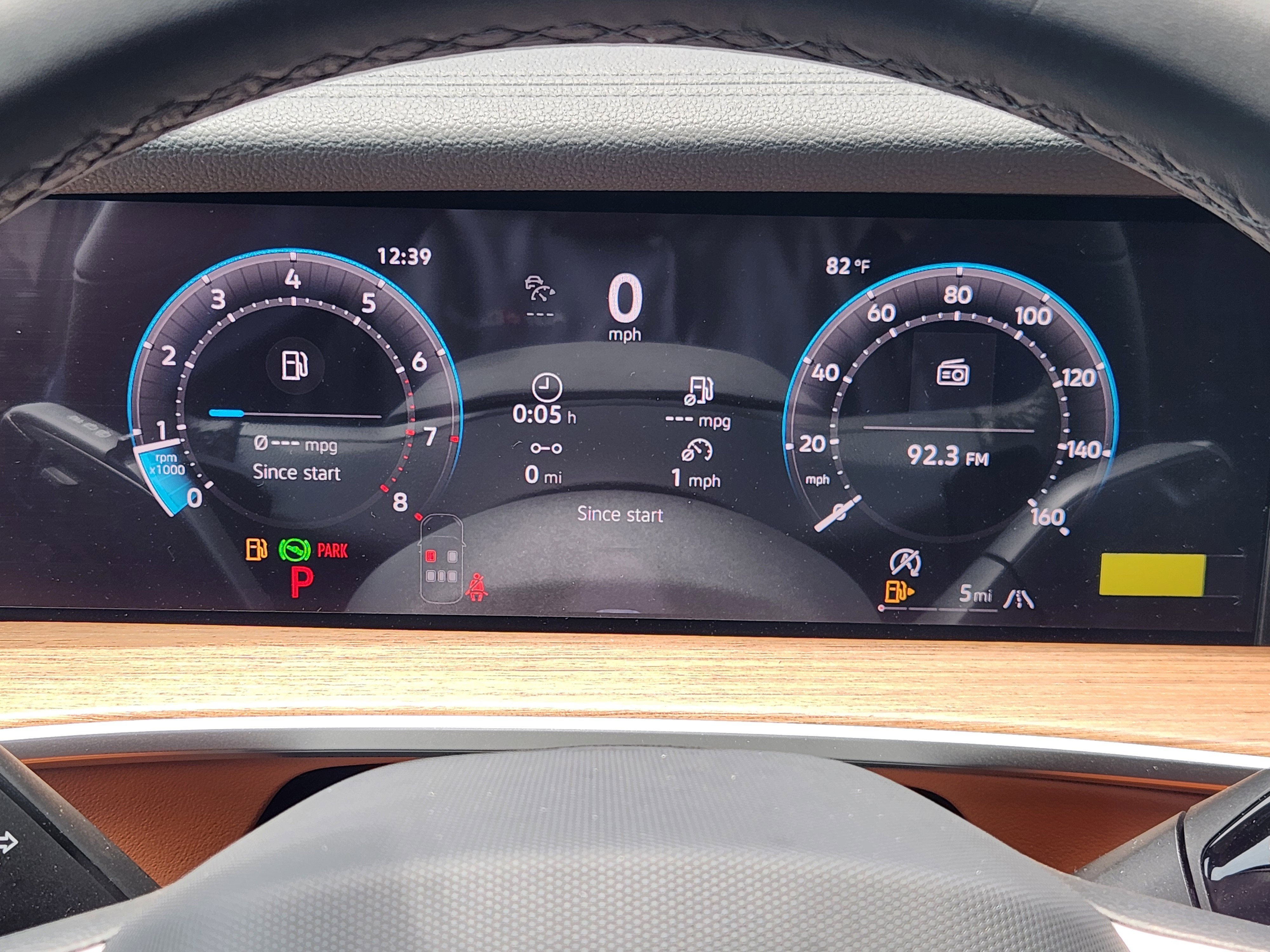 2026 Volkswagen Tiguan SEL R-Line Turbo