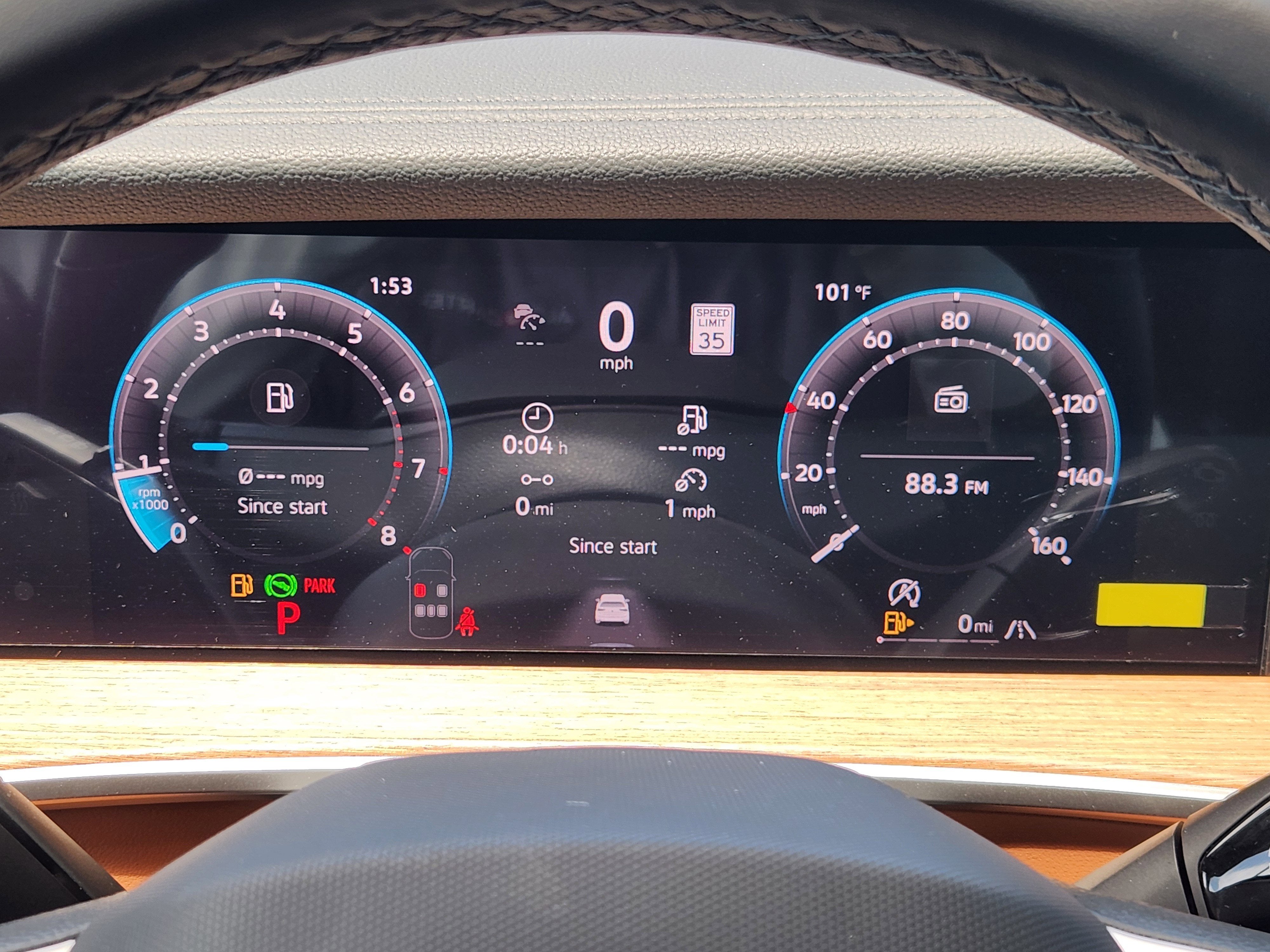2026 Volkswagen Tiguan SEL R-Line Turbo