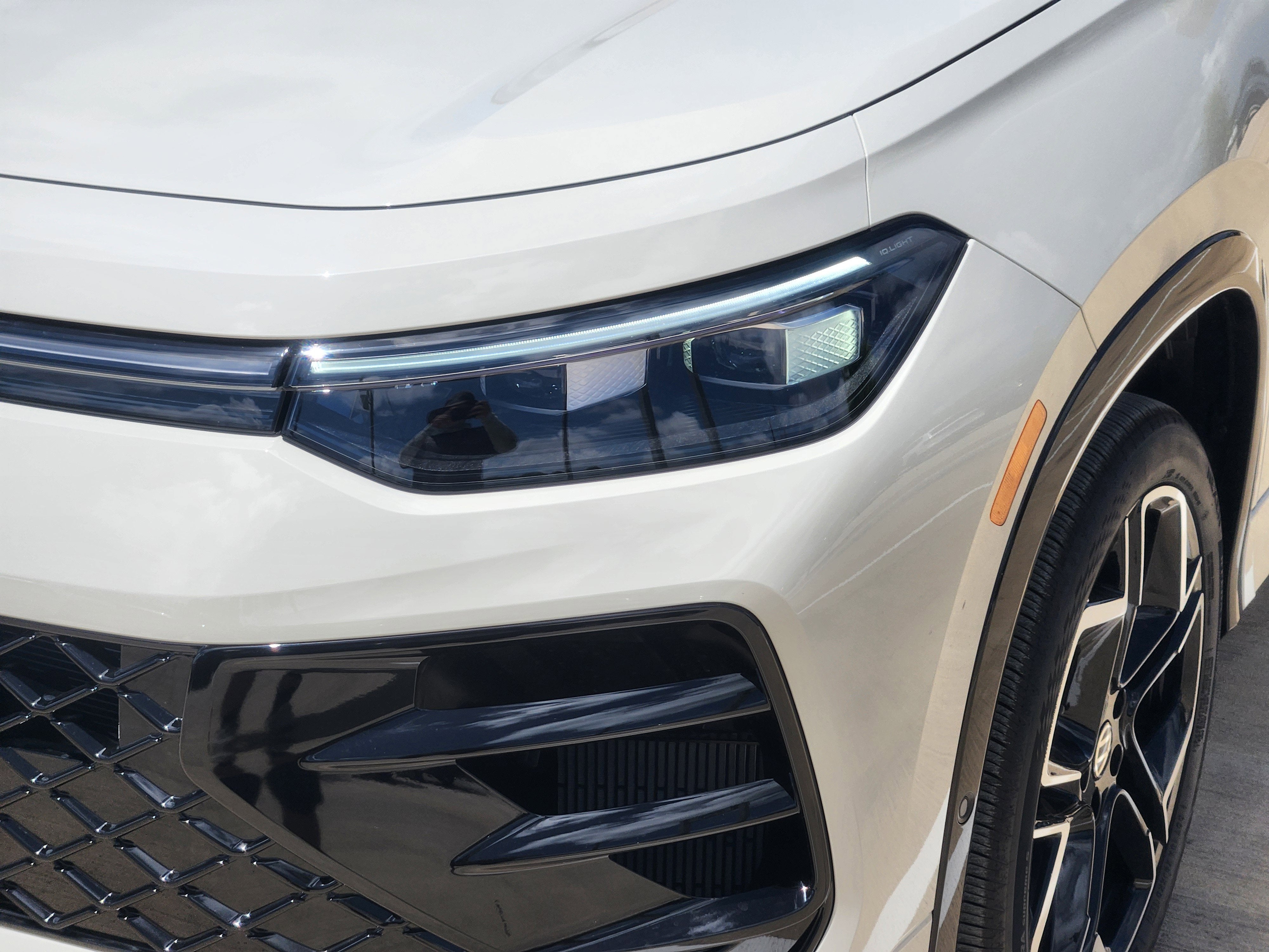 2026 Volkswagen Tiguan SEL R-Line Turbo