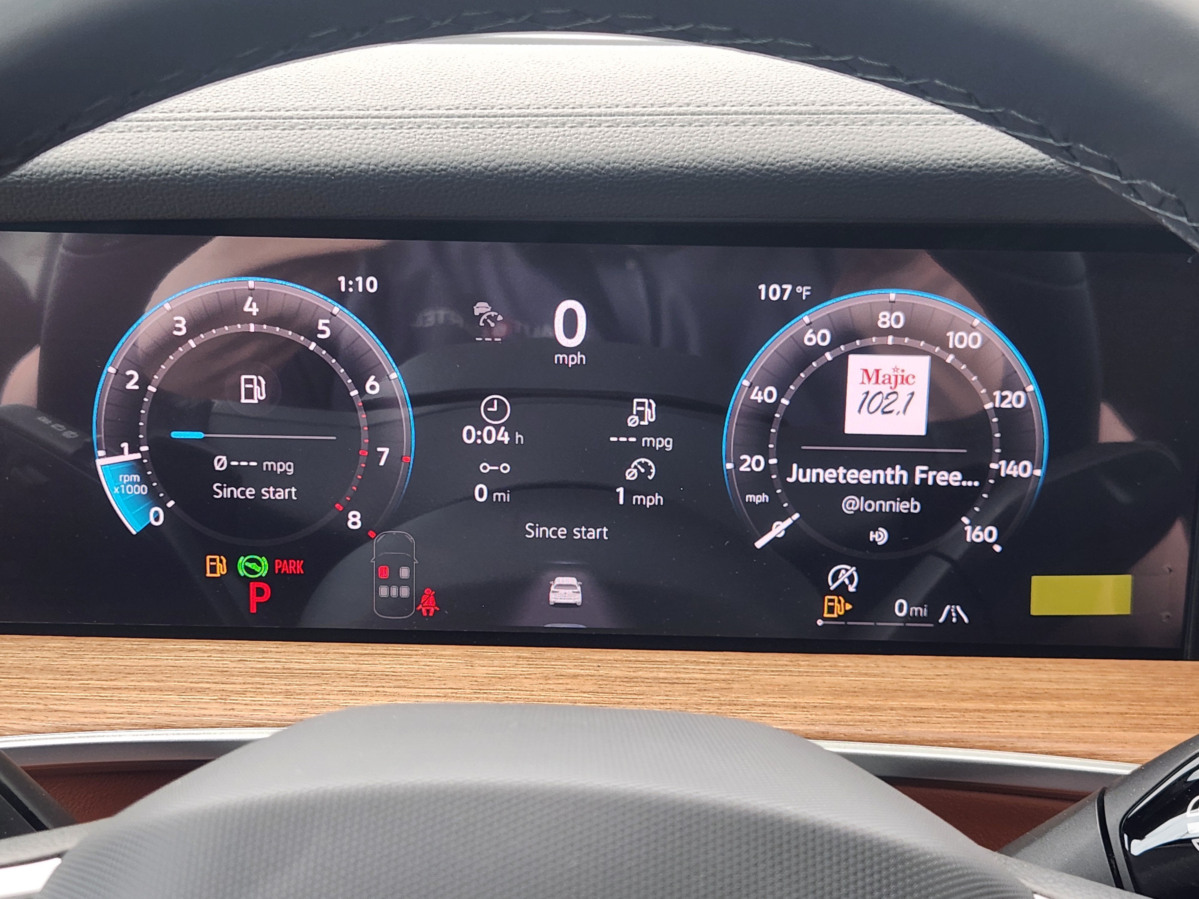 2026 Volkswagen Tiguan SEL R-Line Turbo