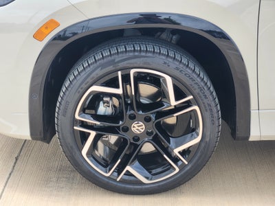 2026 Volkswagen Tiguan SEL R-Line Turbo
