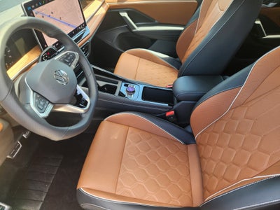 2026 Volkswagen Tiguan SEL R-Line Turbo