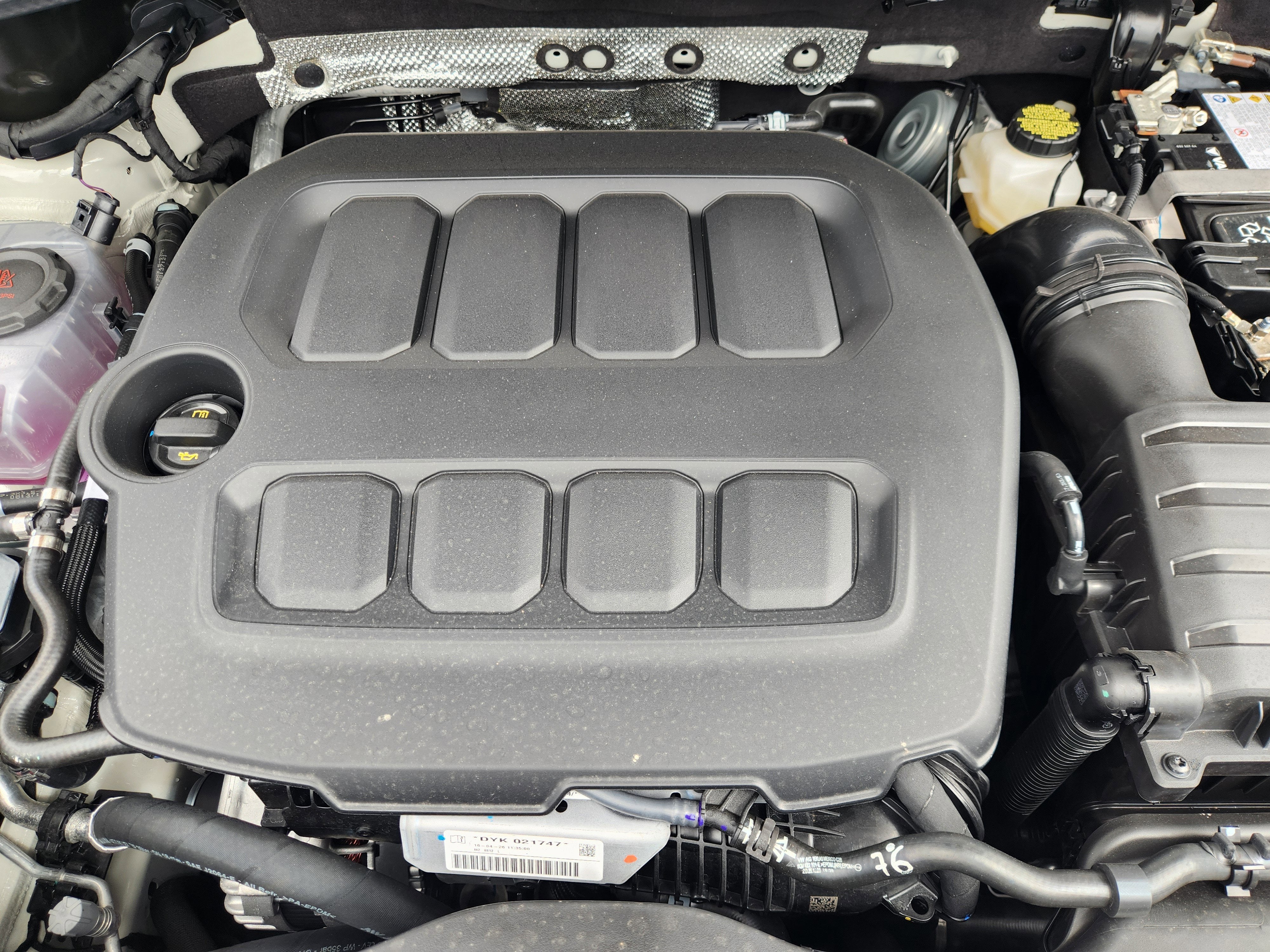 2026 Volkswagen Tiguan SEL R-Line Turbo