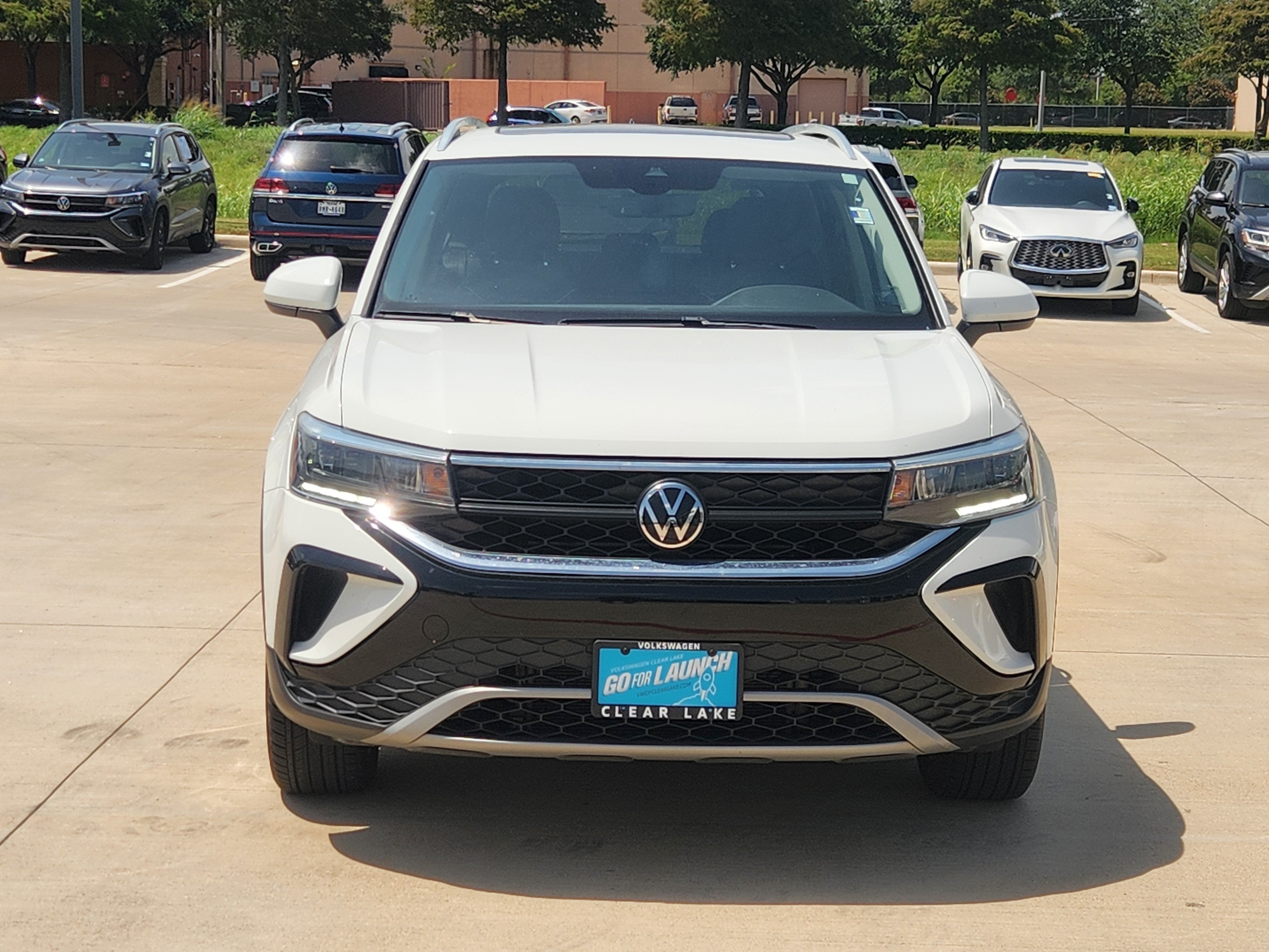 2024 Volkswagen Taos SE
