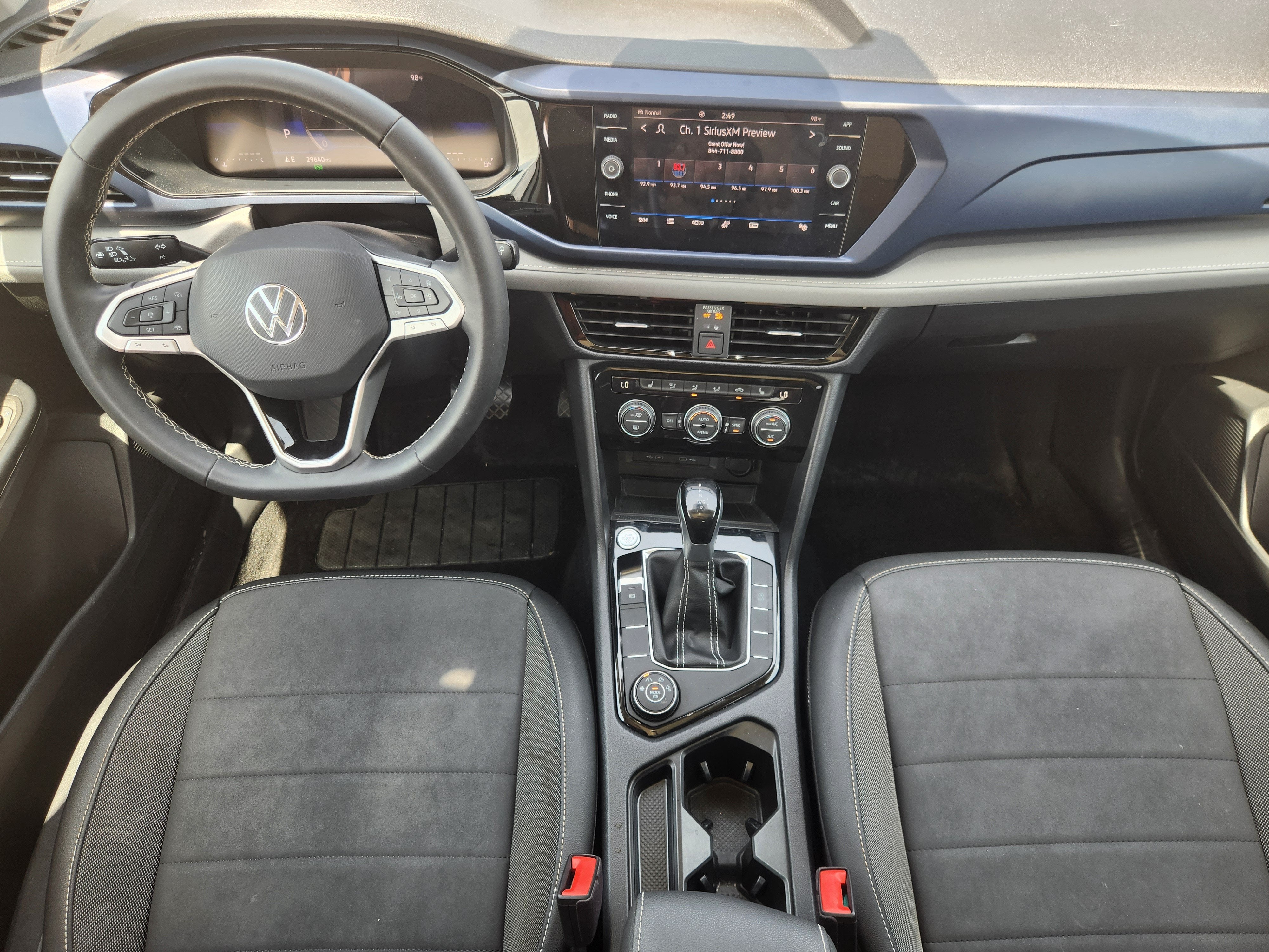 2024 Volkswagen Taos SE