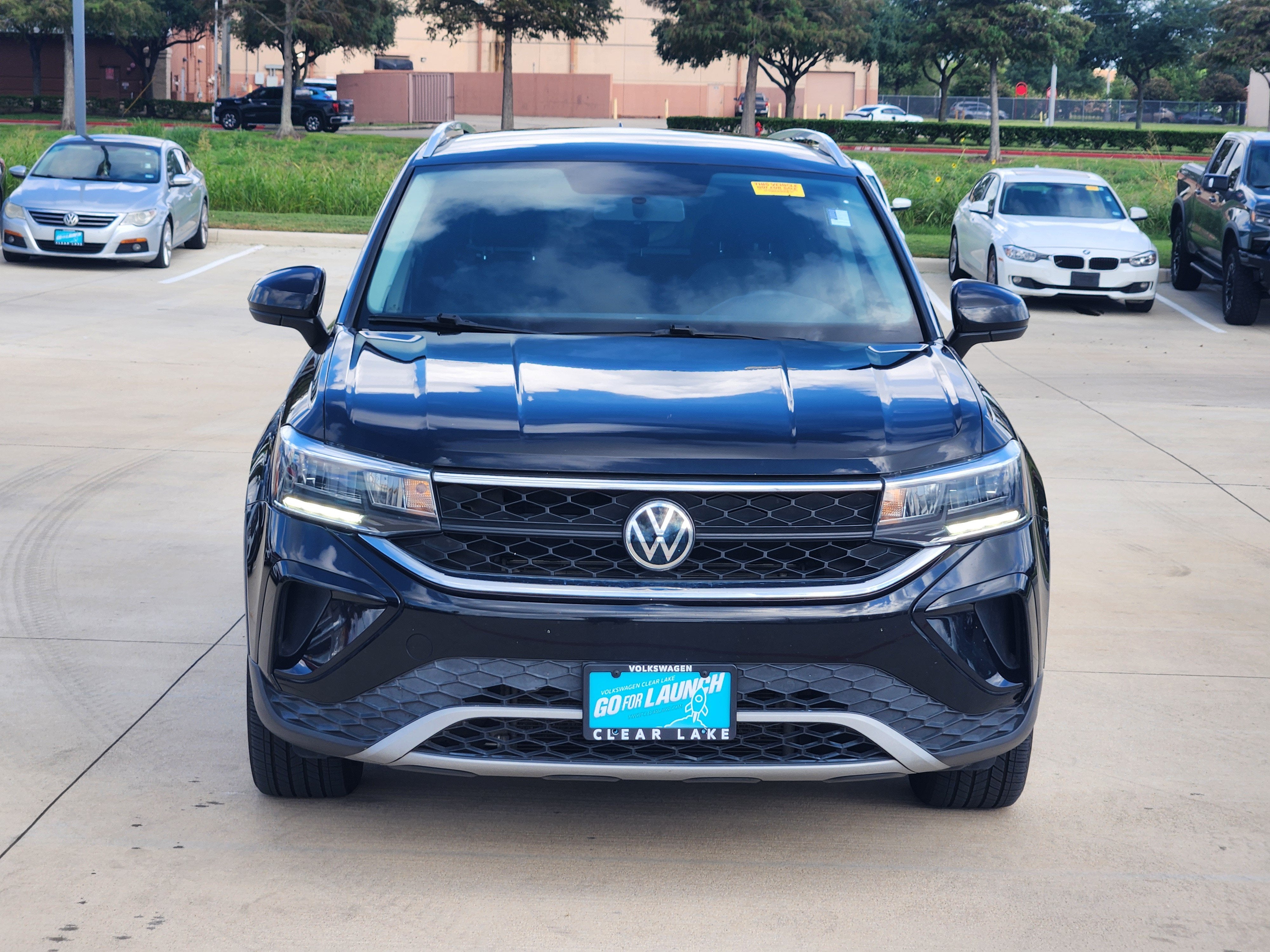 2022 Volkswagen Taos SE