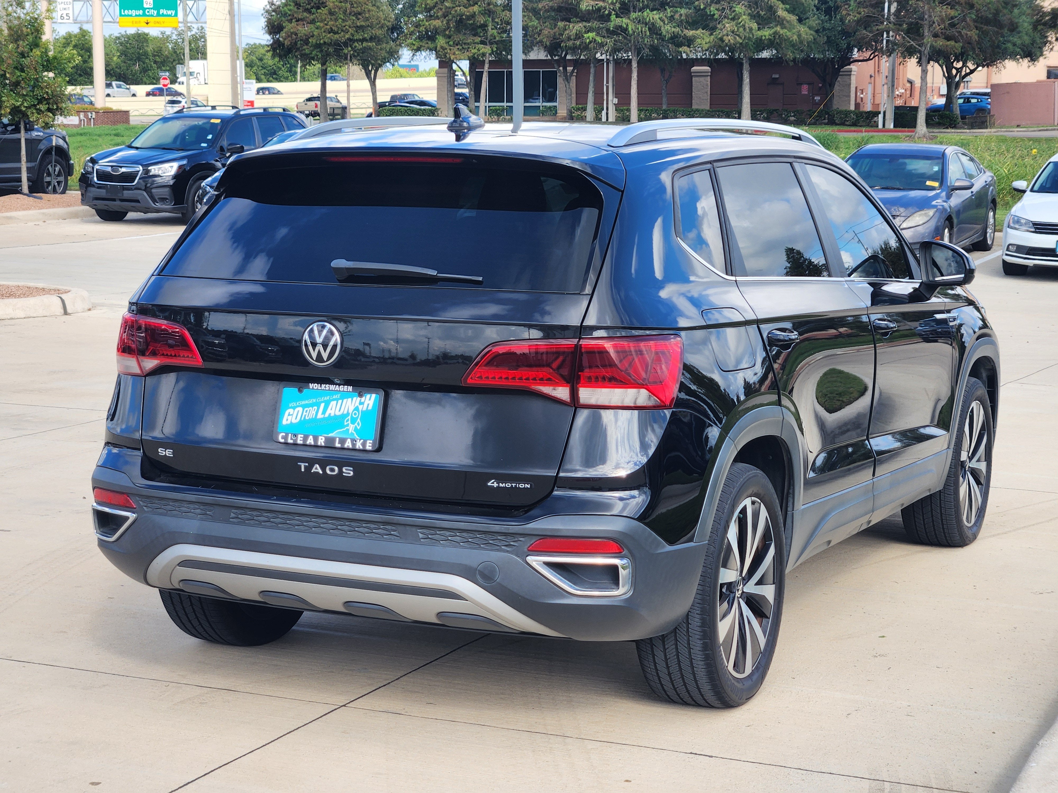 2022 Volkswagen Taos SE