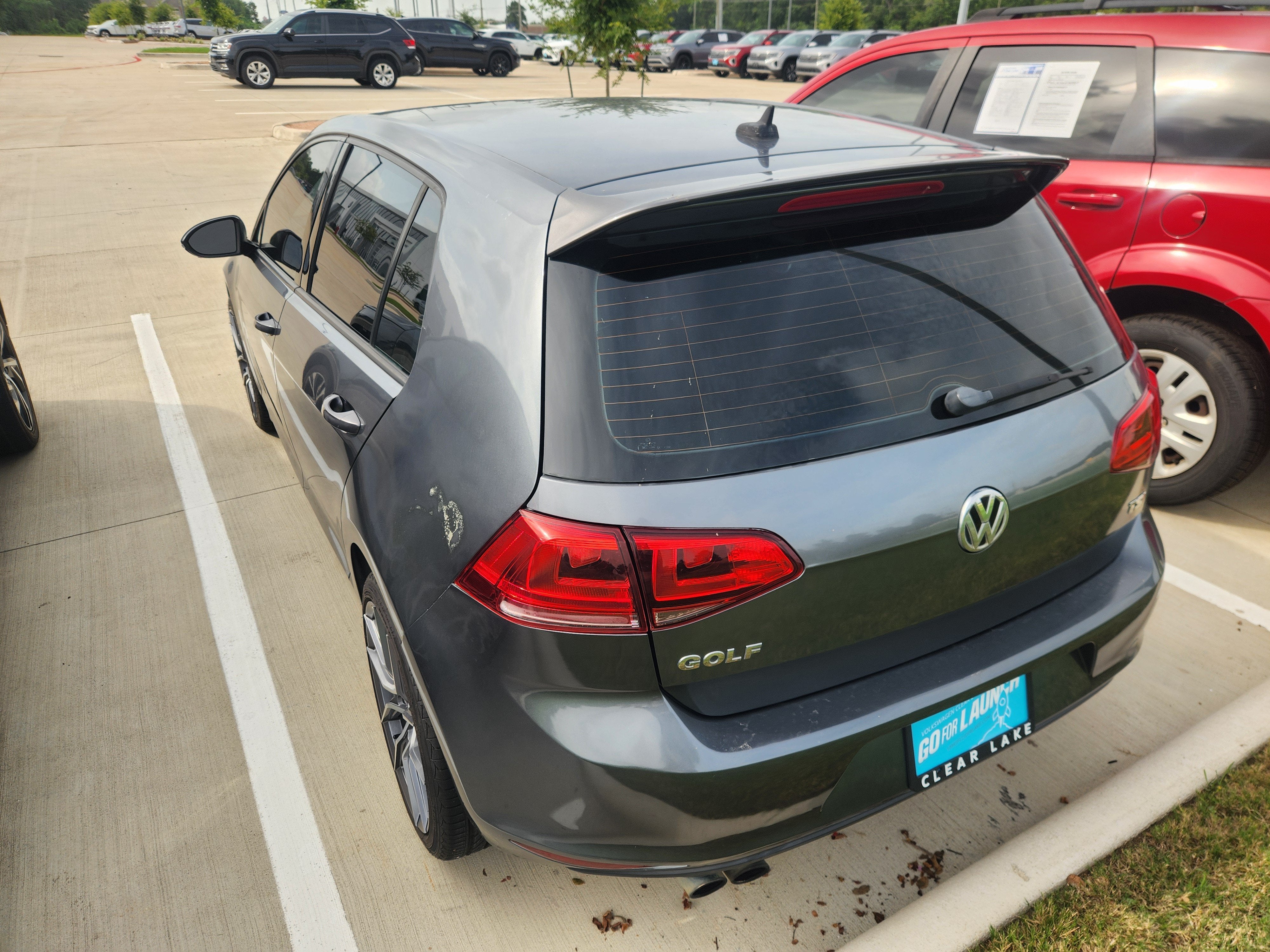 2016 Volkswagen Golf TSI S