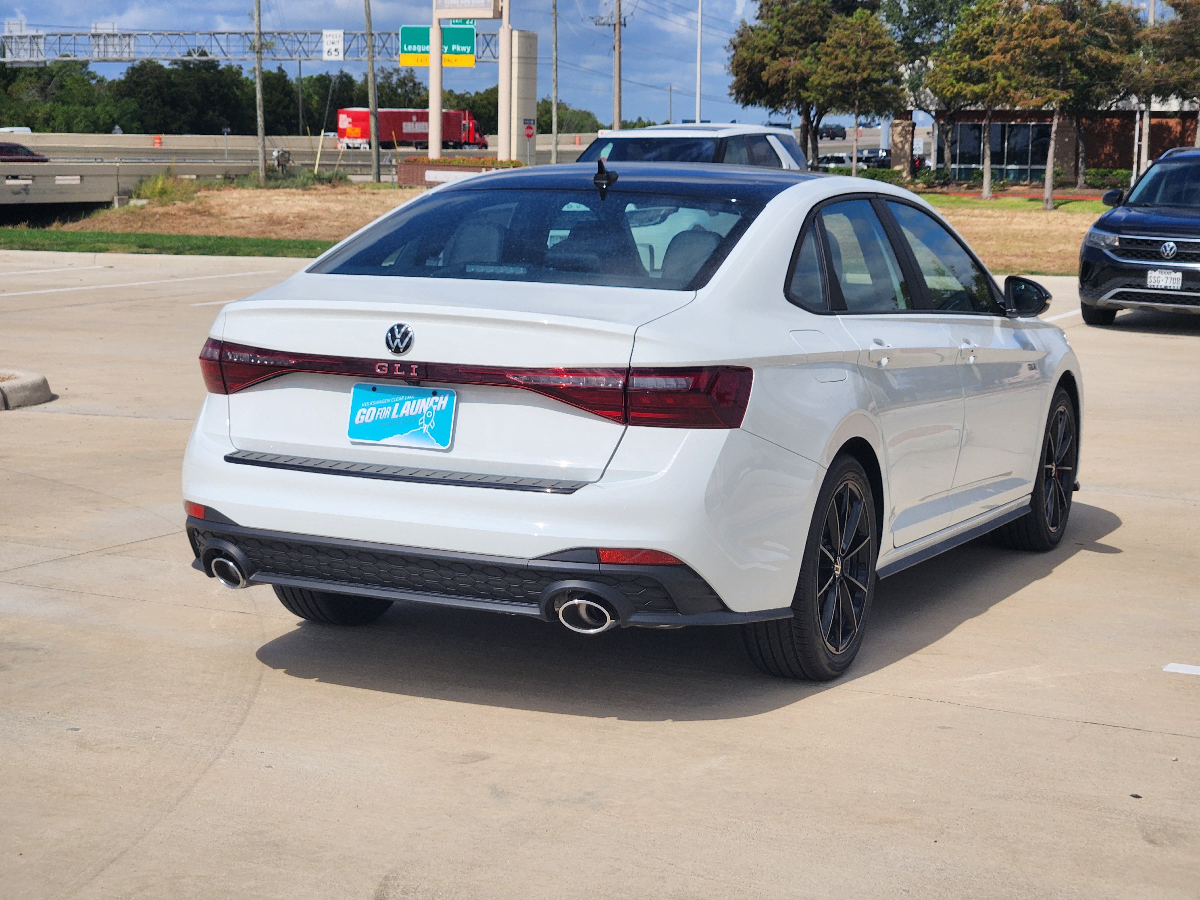 2027 Volkswagen Jetta GLI Autobahn