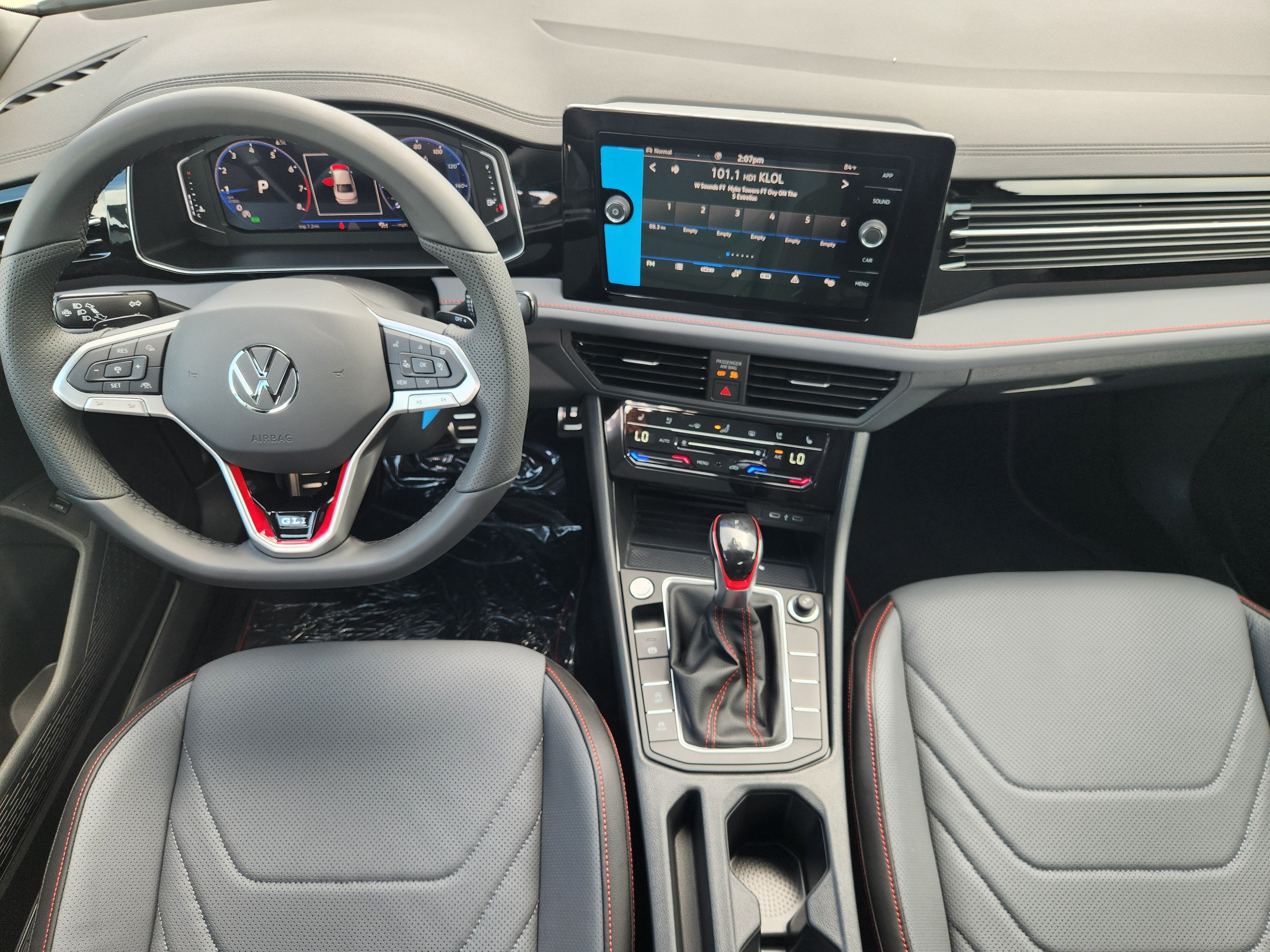 2027 Volkswagen Jetta GLI Autobahn