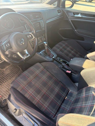 2015 Volkswagen Golf GTI 2.0T S
