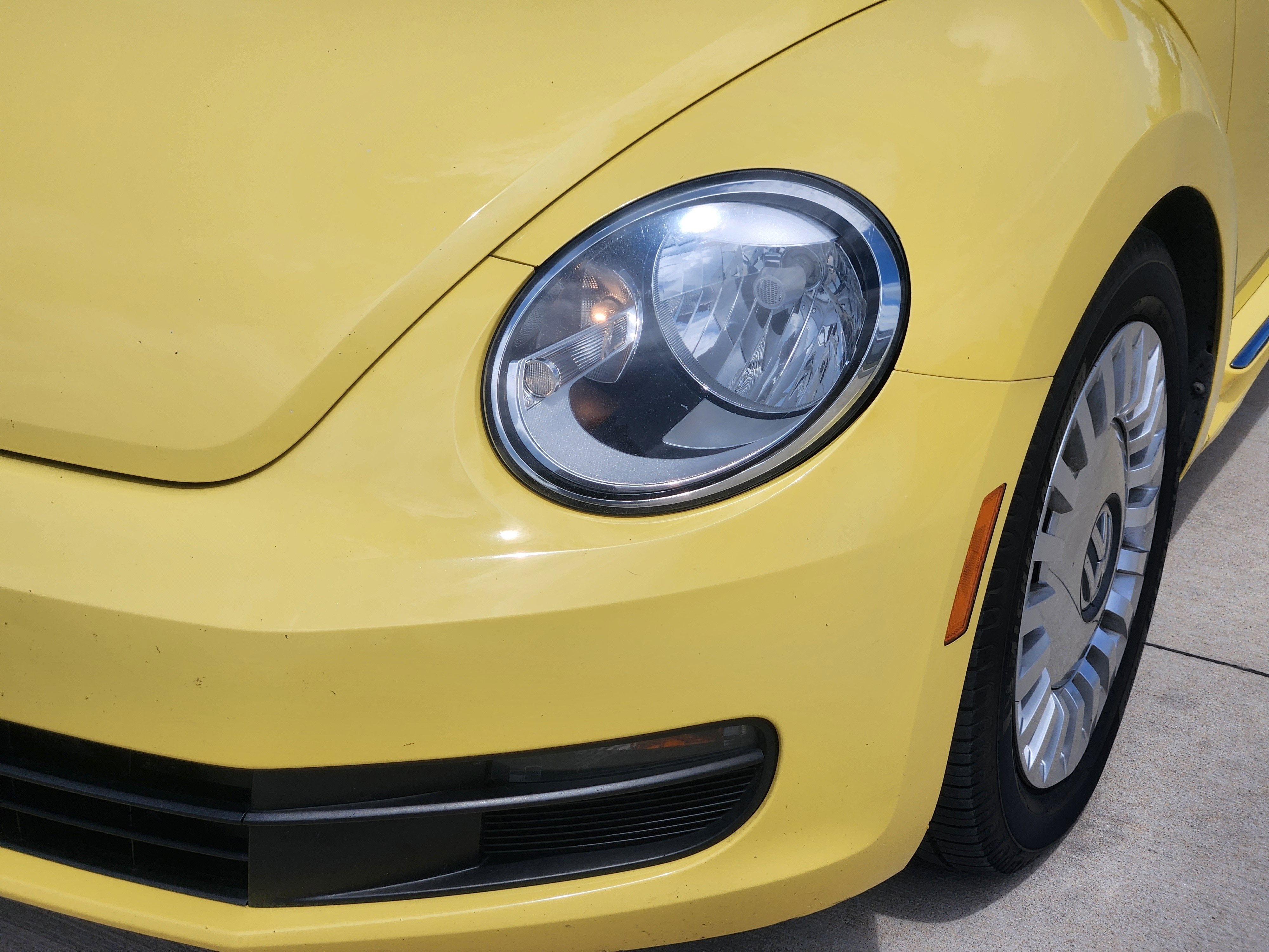 2015 Volkswagen Beetle Convertible 1.8T