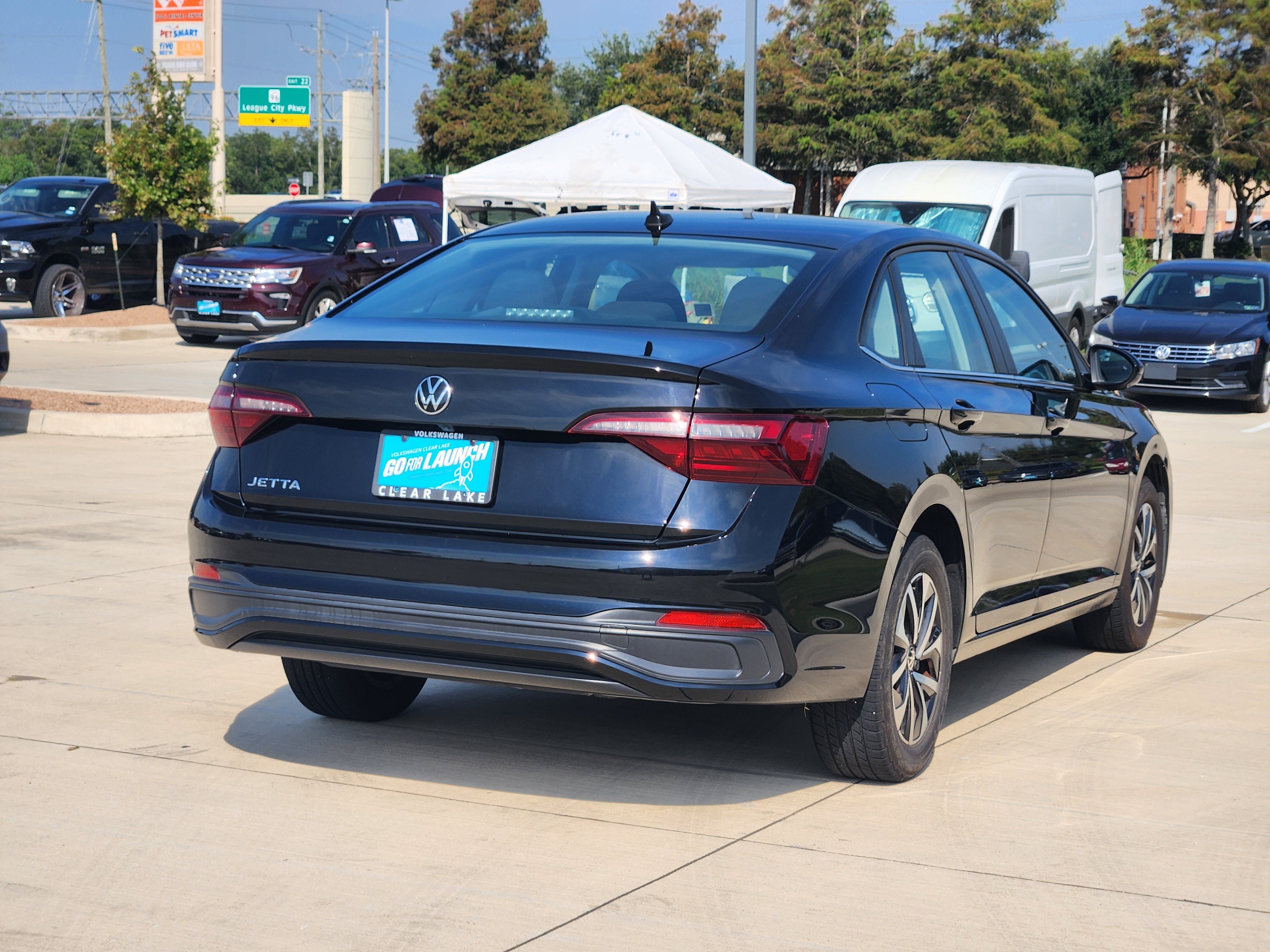 2024 Volkswagen Jetta S