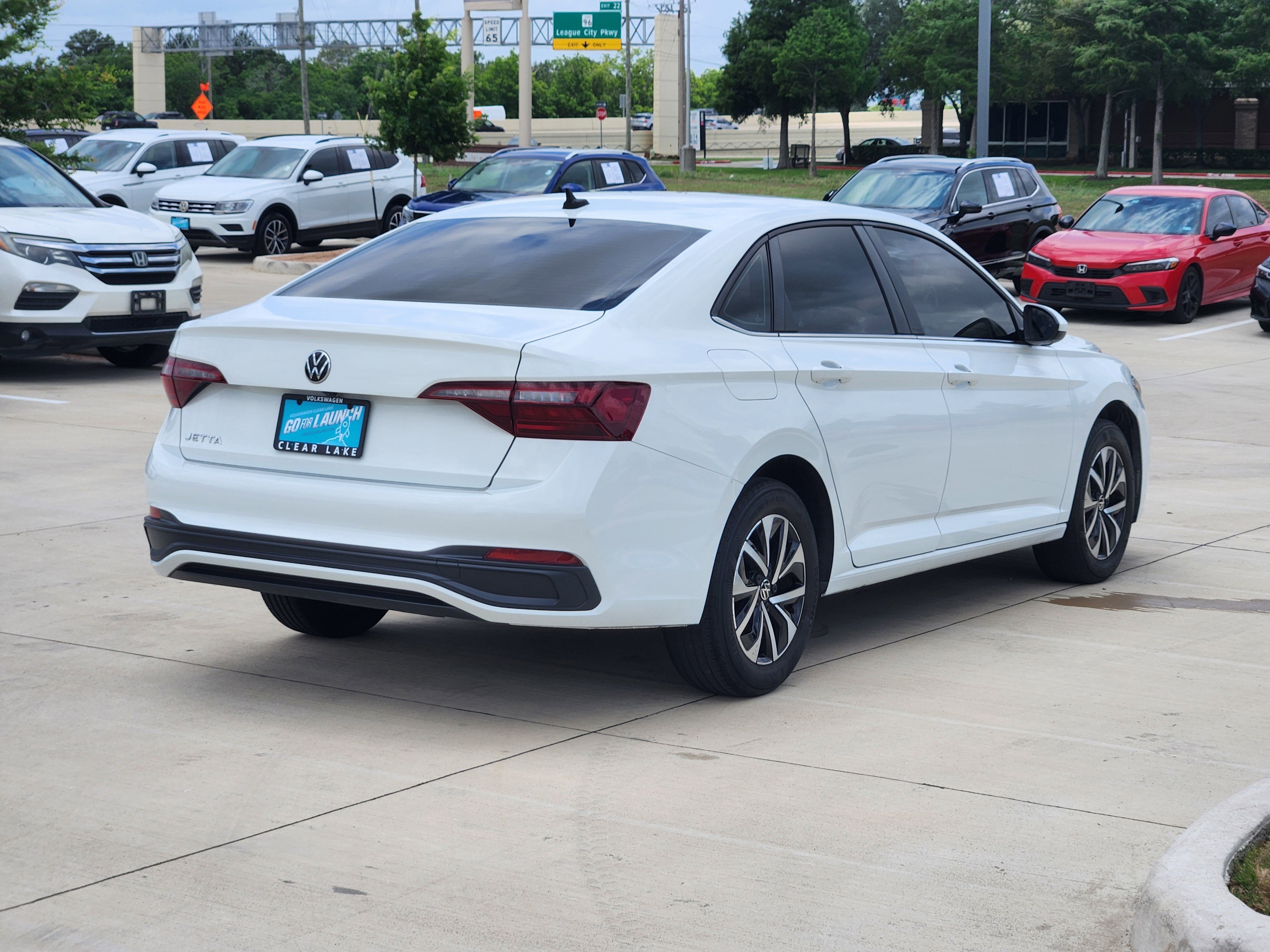 2024 Volkswagen Jetta S