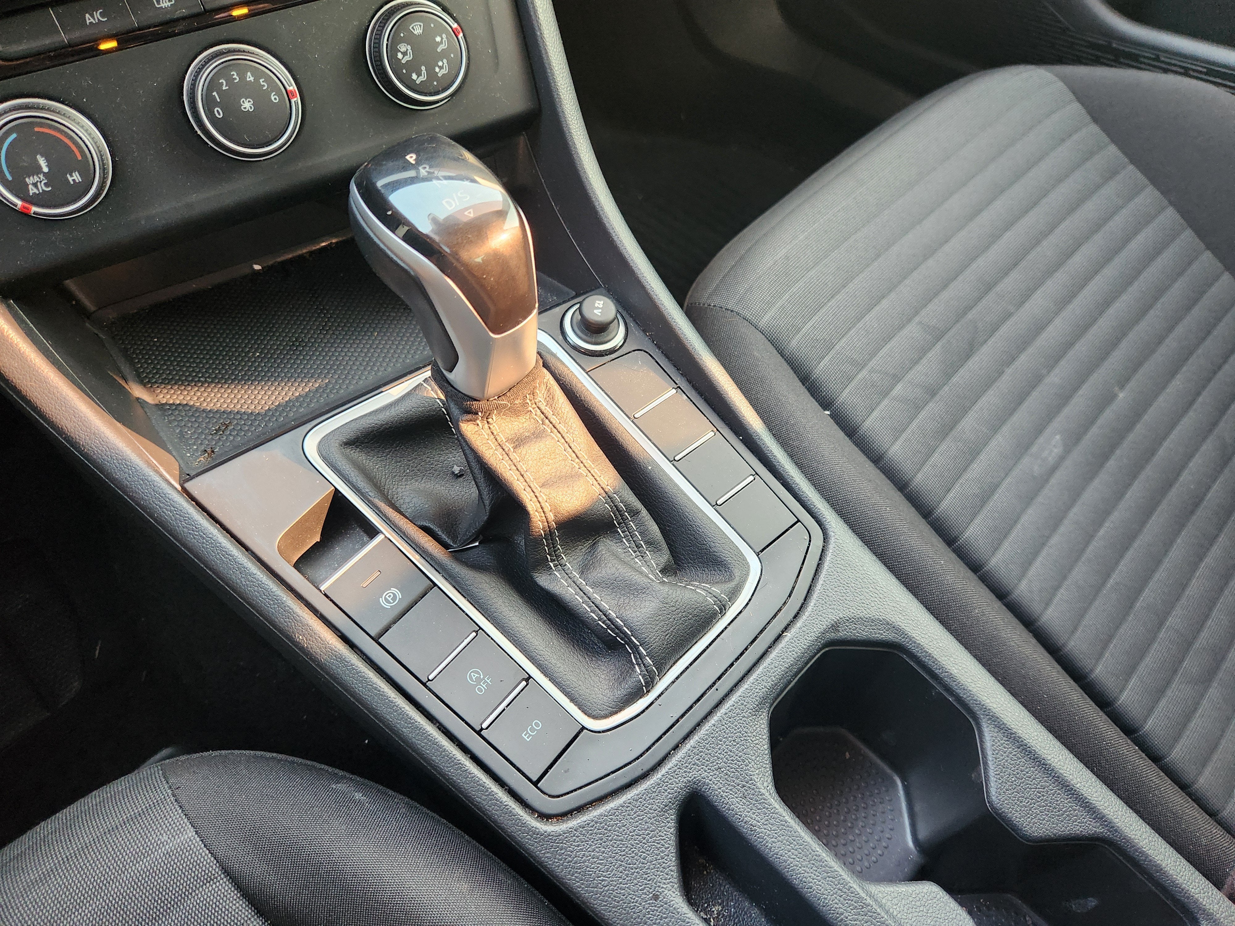 2024 Volkswagen Jetta S