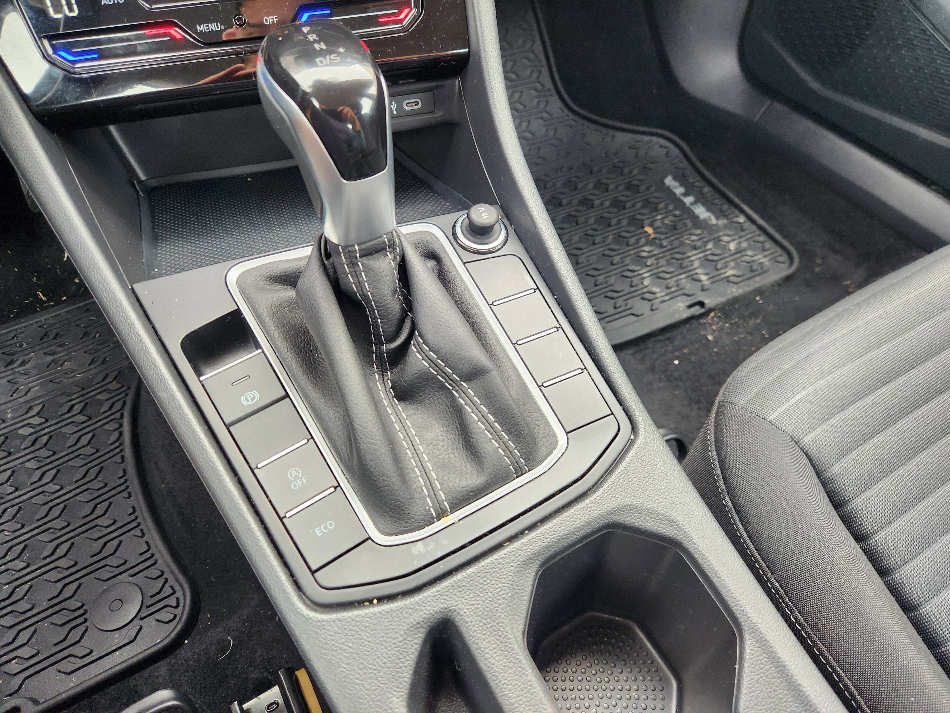 2025 Volkswagen Jetta S