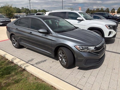 2024 Volkswagen Jetta SE