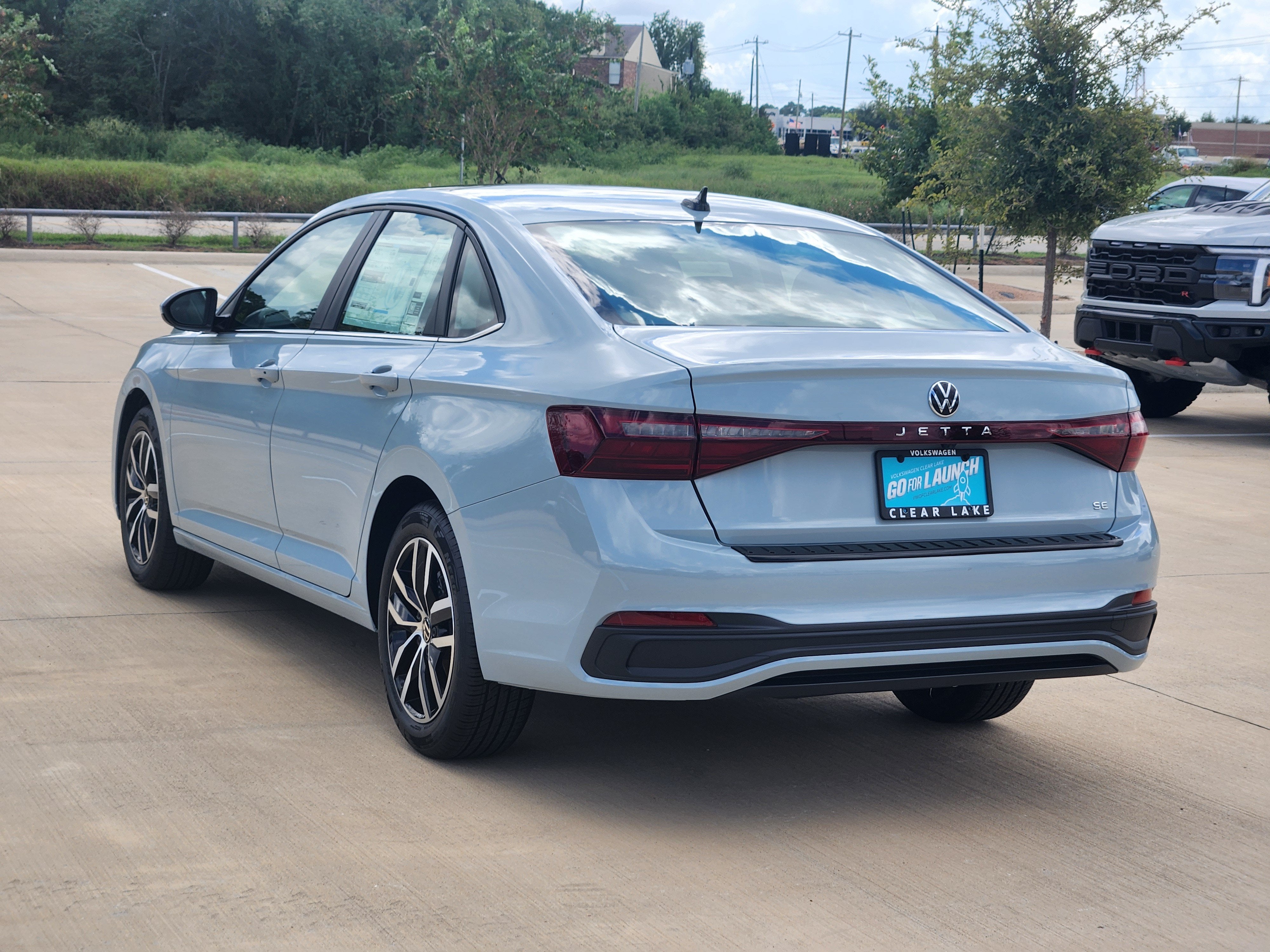2027 Volkswagen Jetta SE