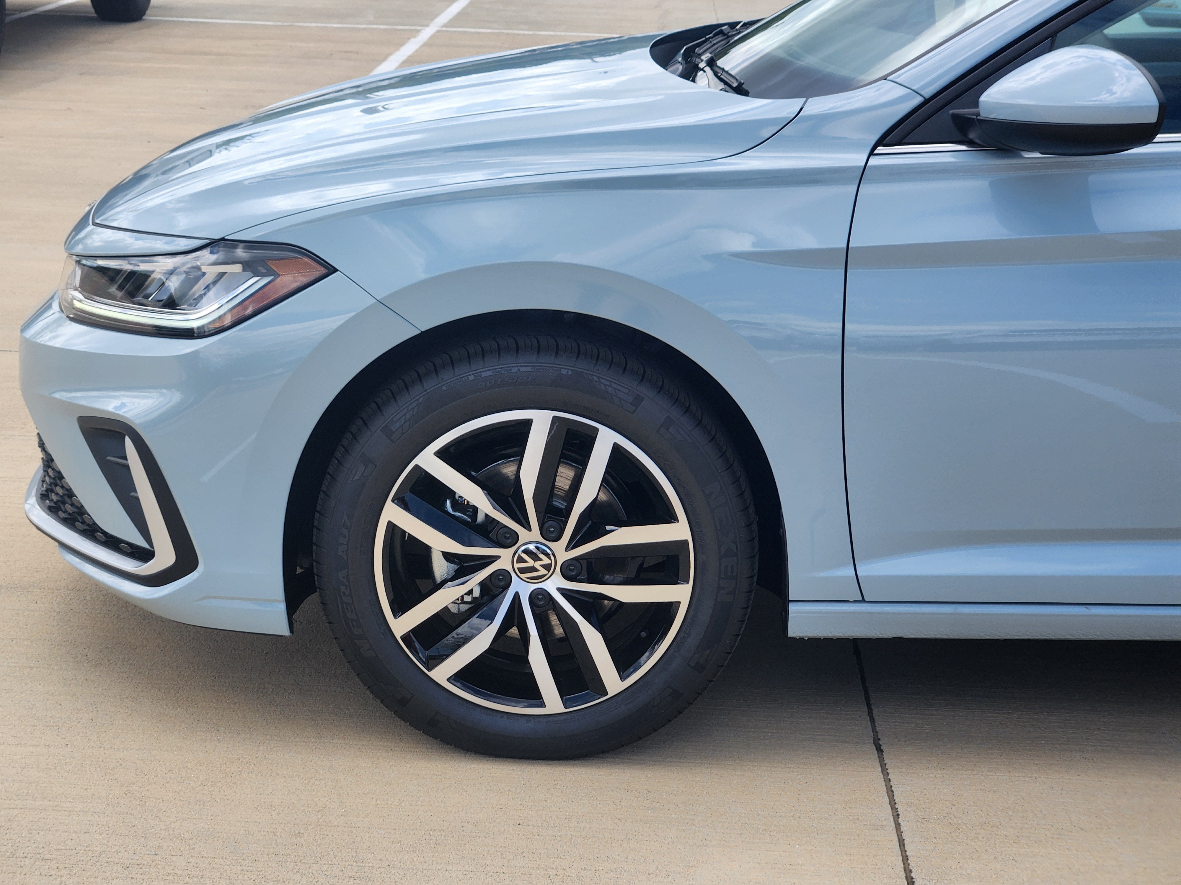 2027 Volkswagen Jetta SE