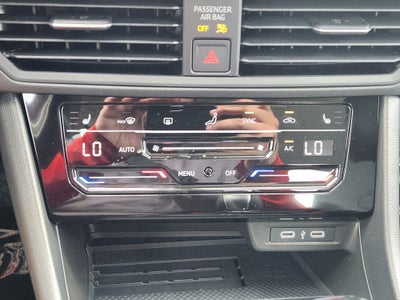 2027 Volkswagen Jetta SE