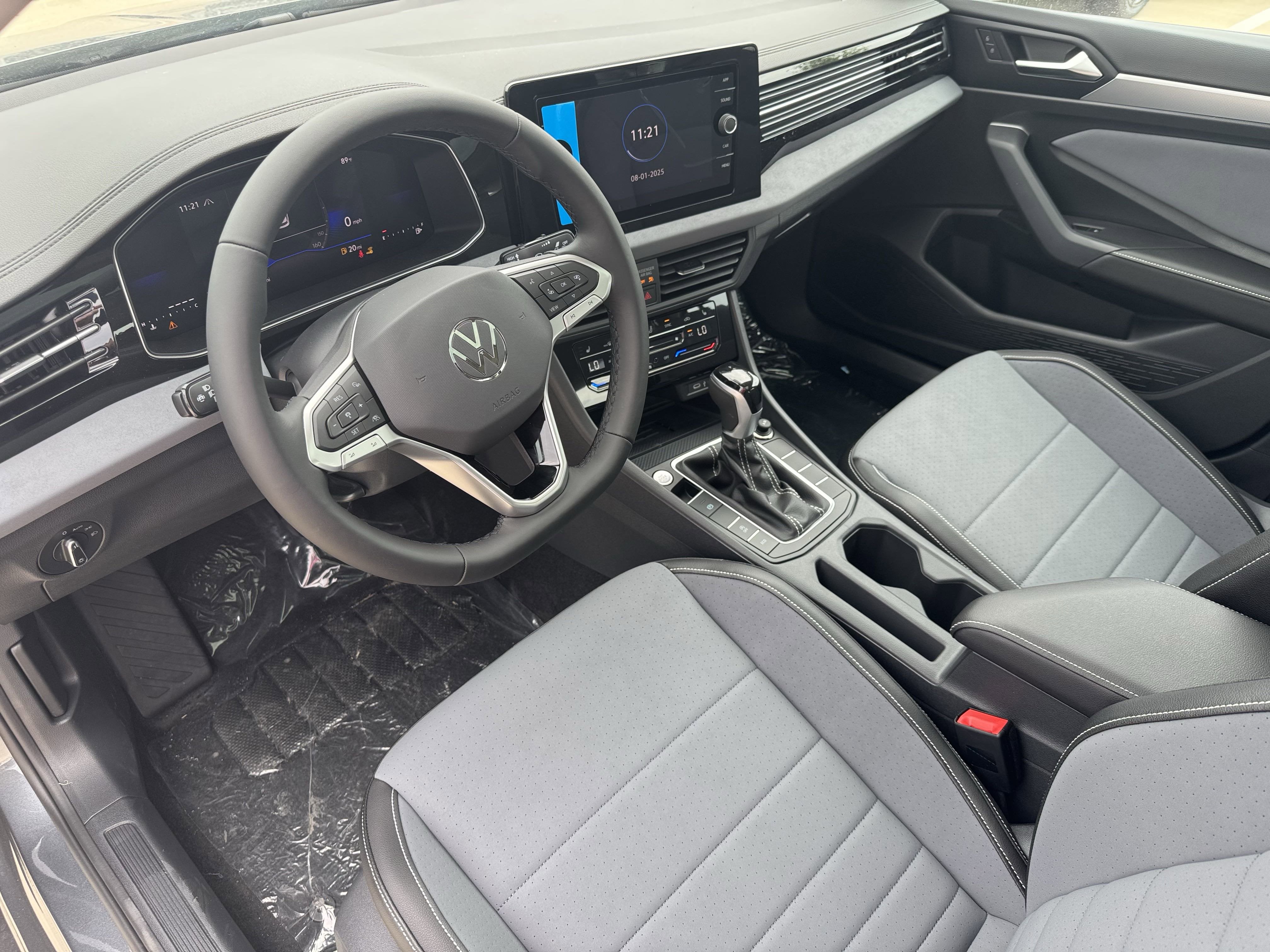 2025 Volkswagen Jetta SE