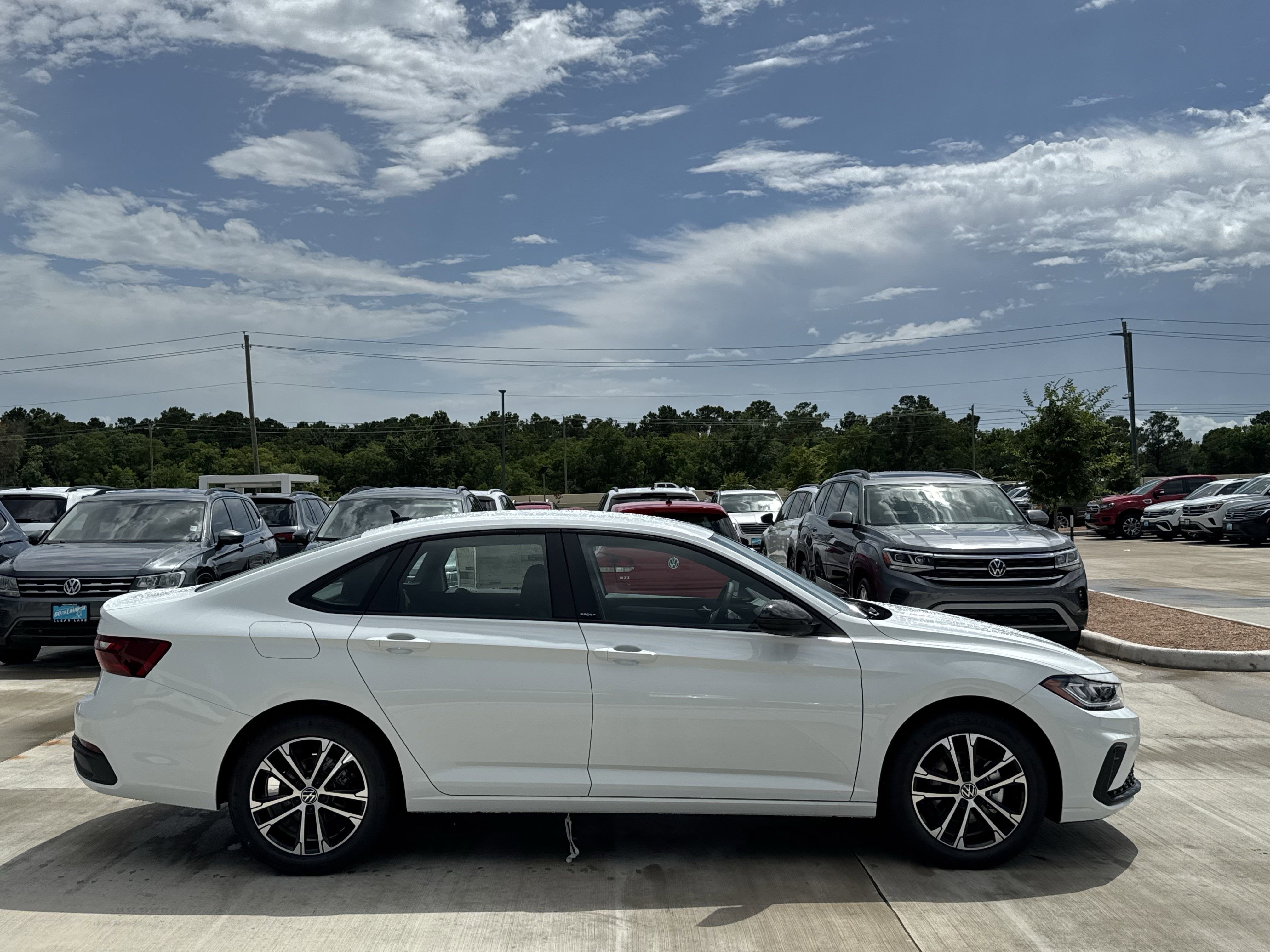 2025 Volkswagen Jetta Sport