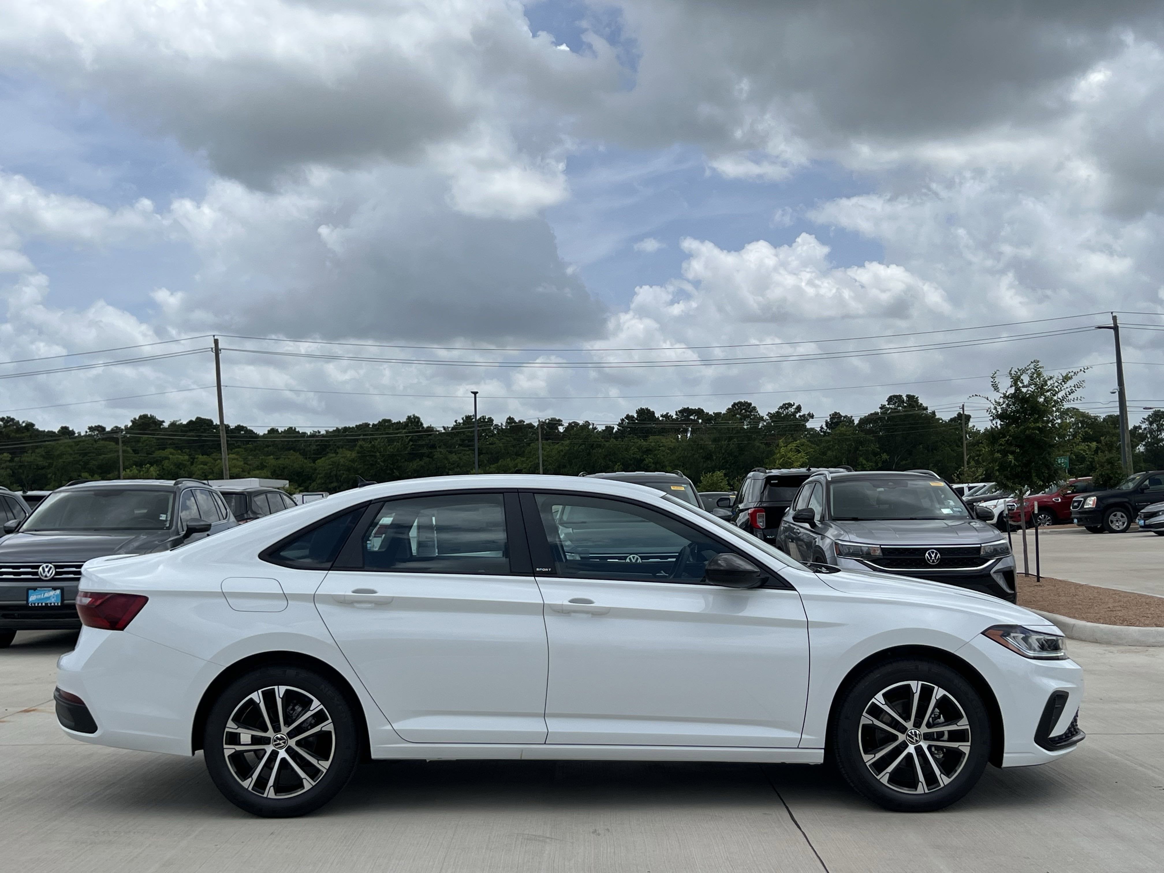 2025 Volkswagen Jetta Sport