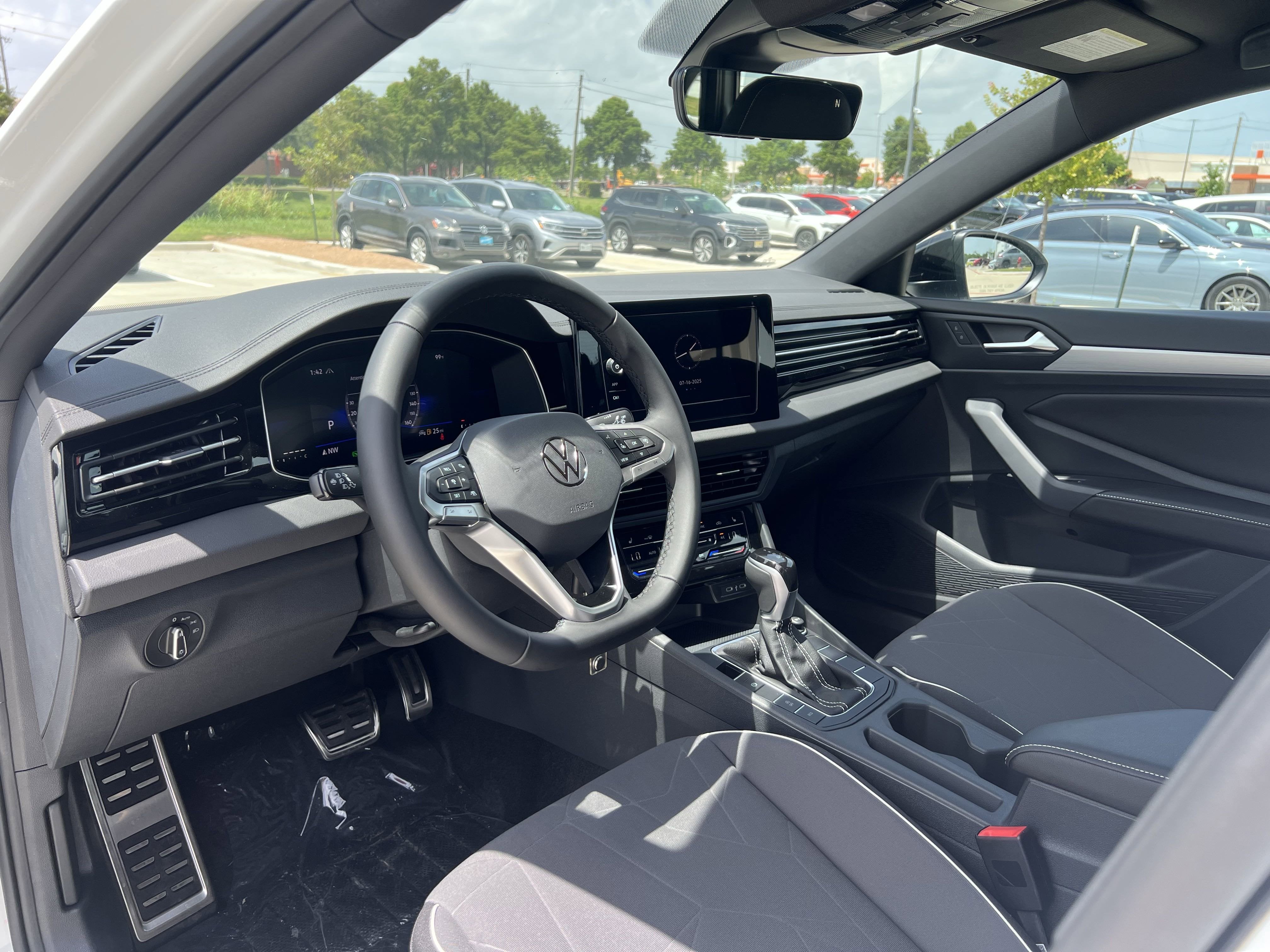 2025 Volkswagen Jetta Sport