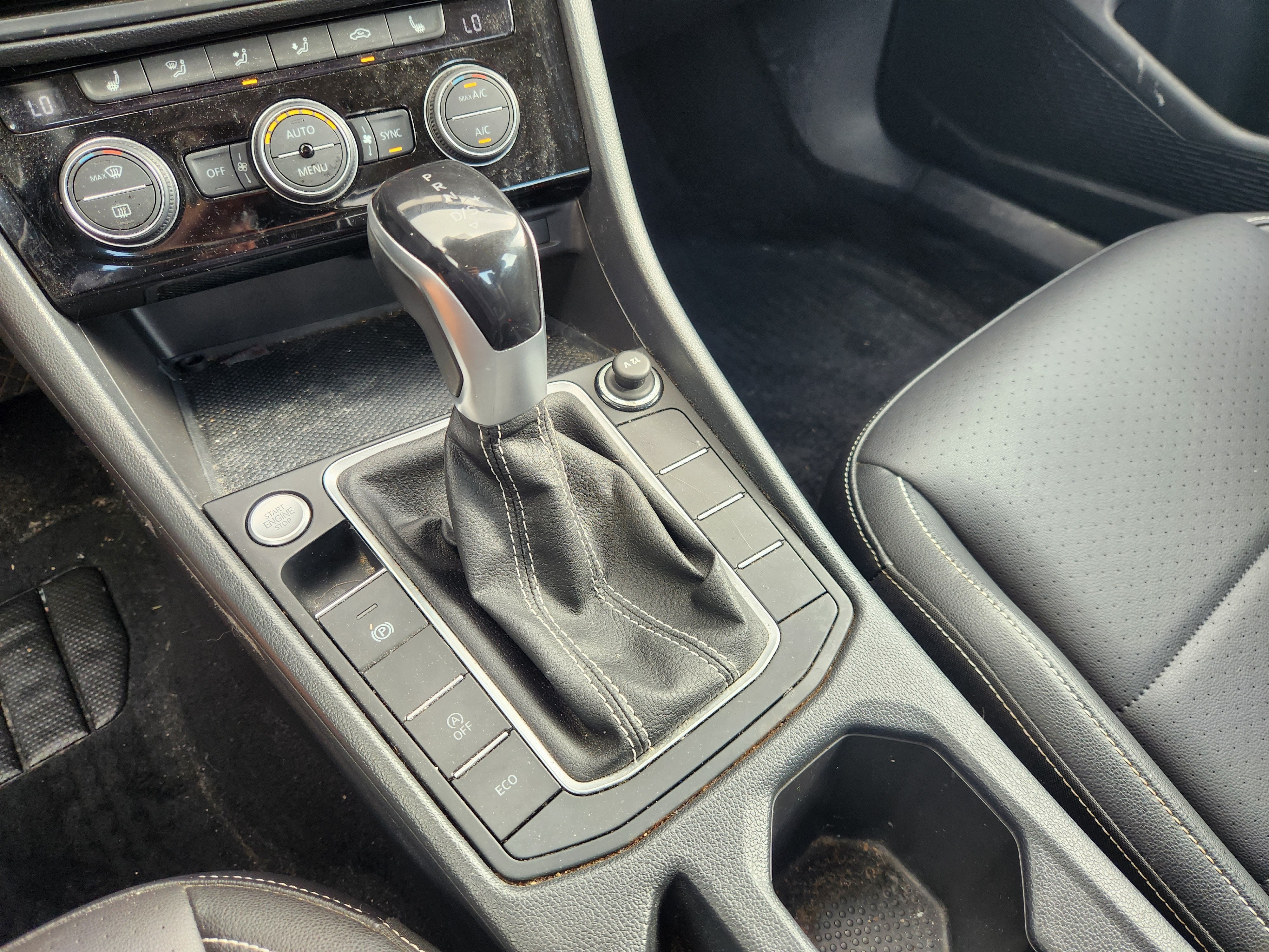 2023 Volkswagen Jetta SE