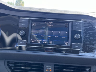 2023 Volkswagen Jetta SE