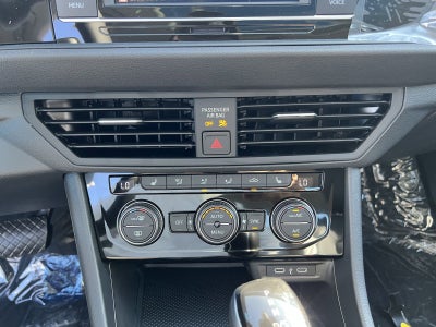 2023 Volkswagen Jetta SE