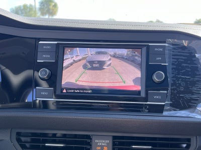 2023 Volkswagen Jetta SE