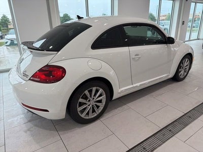 2018 Volkswagen Beetle S