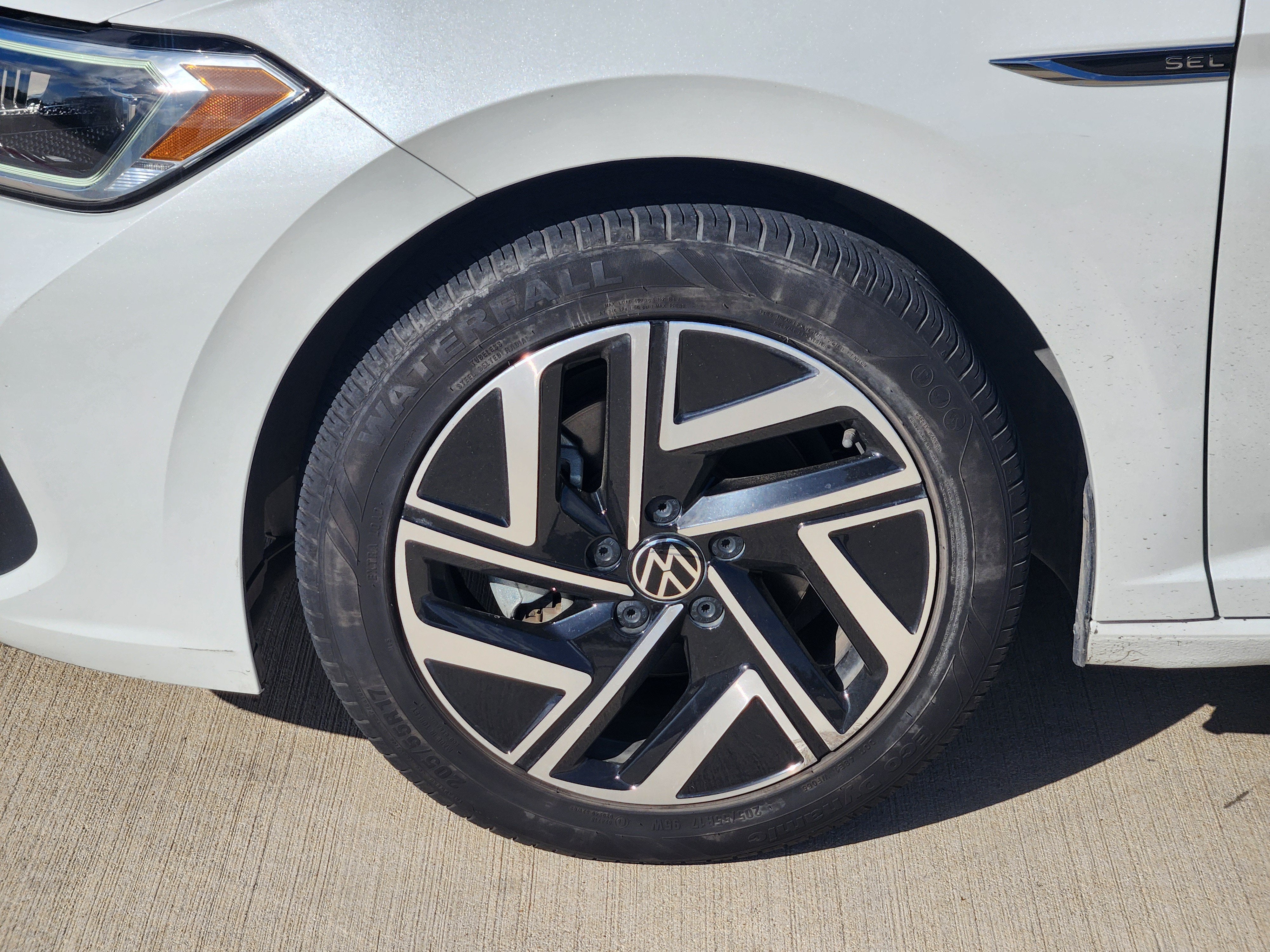 2024 Volkswagen Jetta SEL