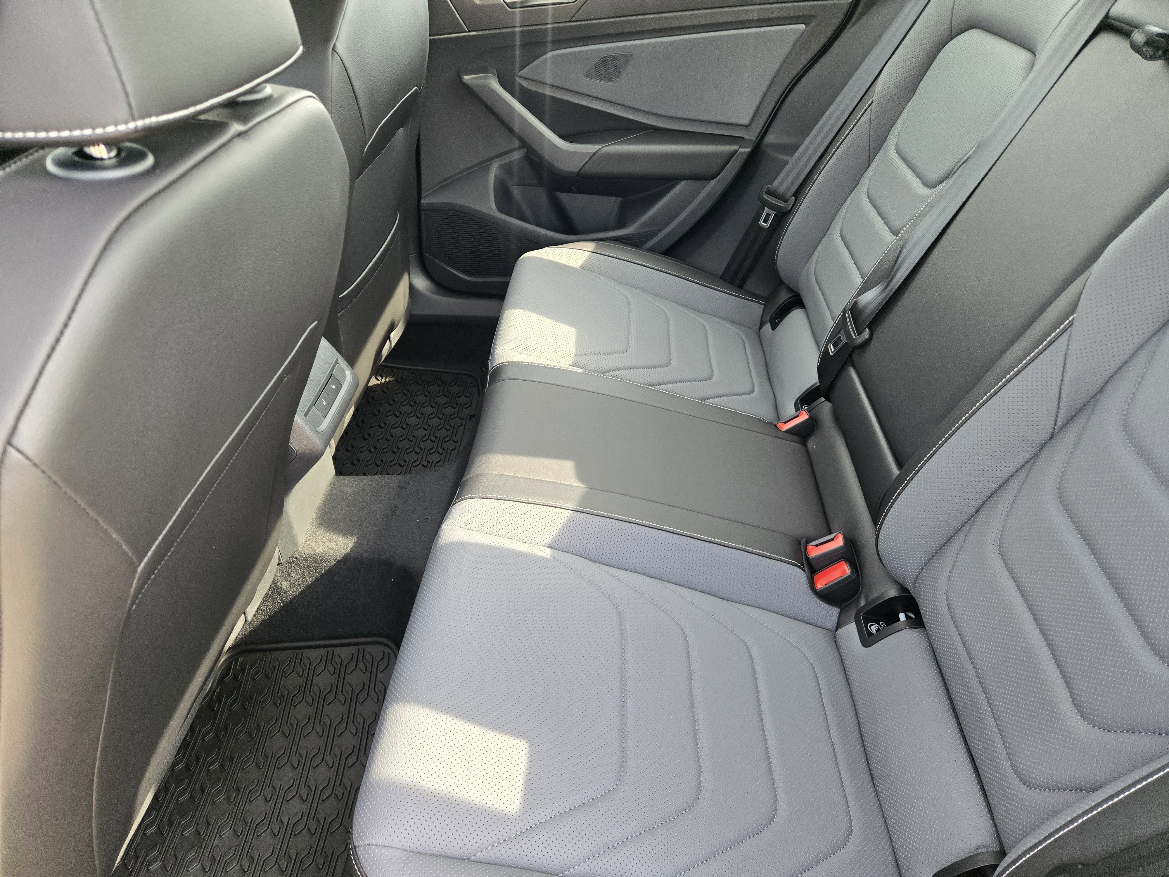 2026 Volkswagen Jetta SEL
