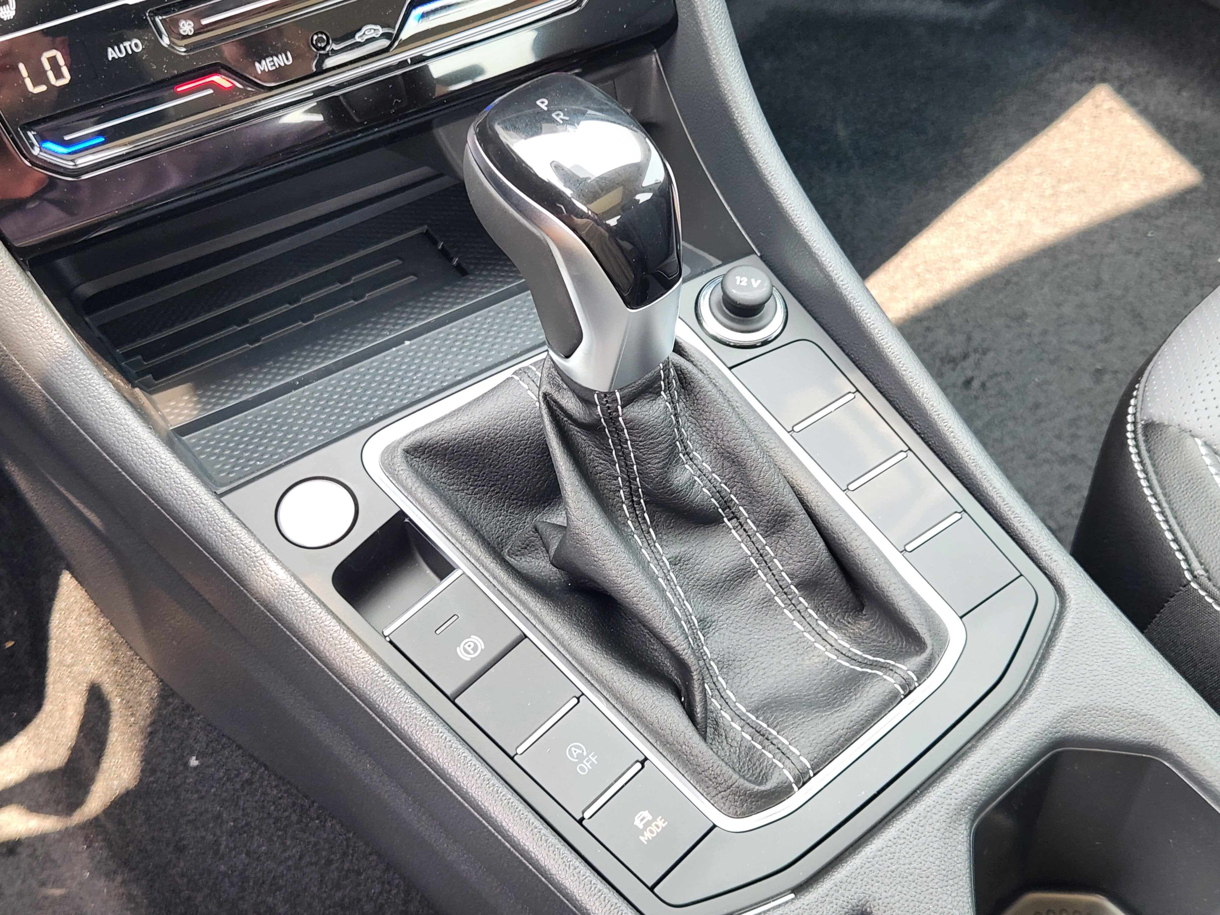 2026 Volkswagen Jetta SEL
