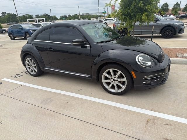 2018 Volkswagen Beetle SE