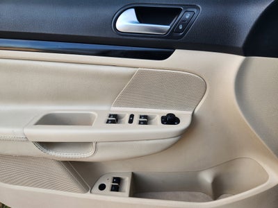2013 Volkswagen Jetta SportWagen TDI