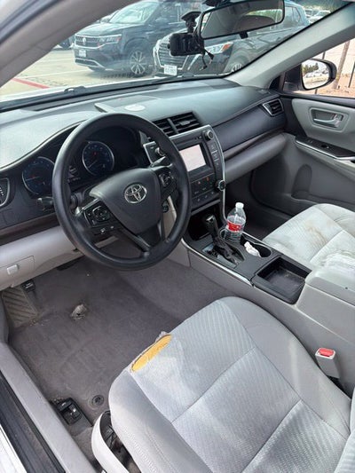 2017 Toyota Camry LE