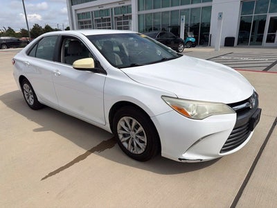 2017 Toyota Camry LE