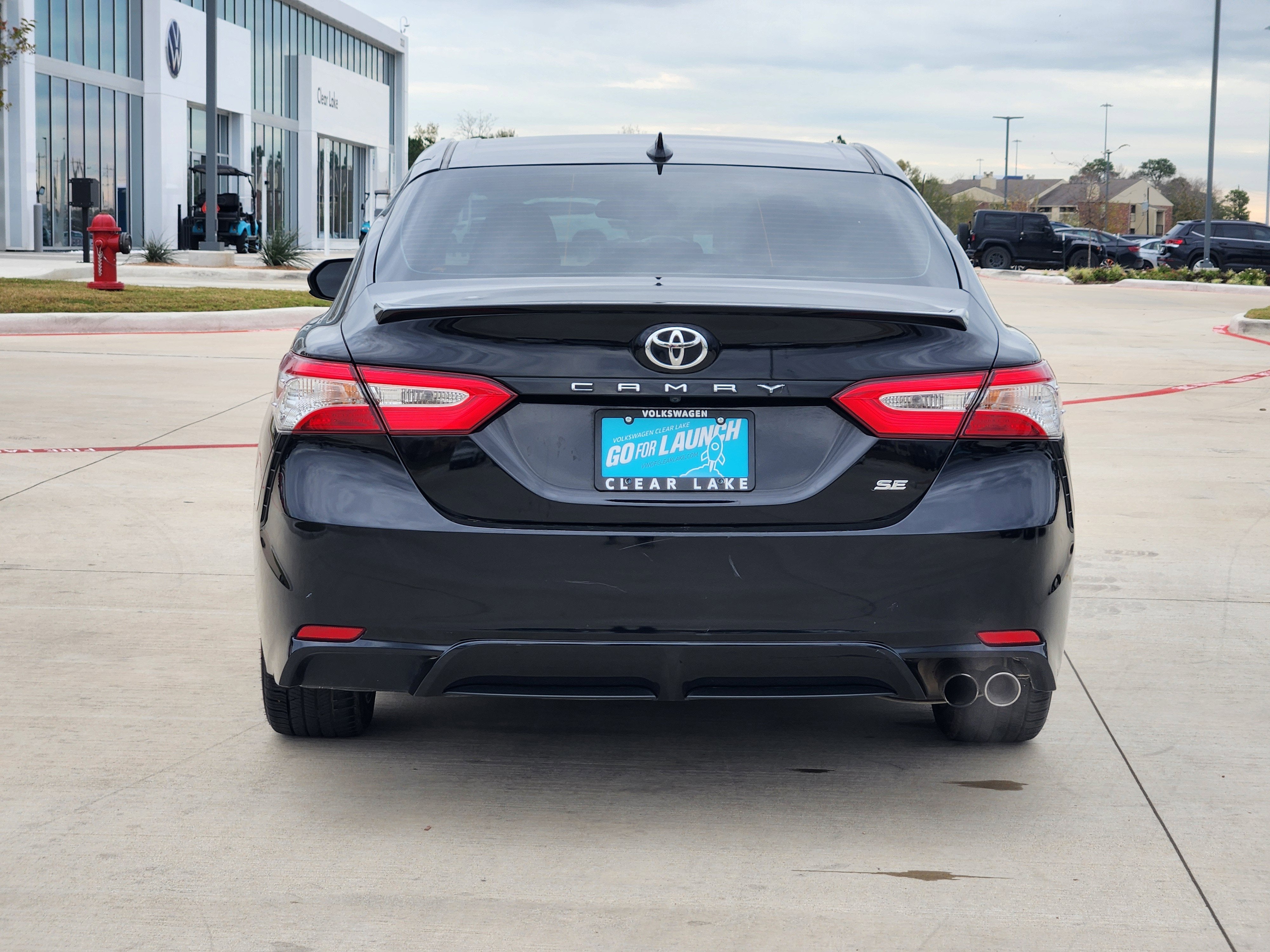 2020 Toyota Camry SE