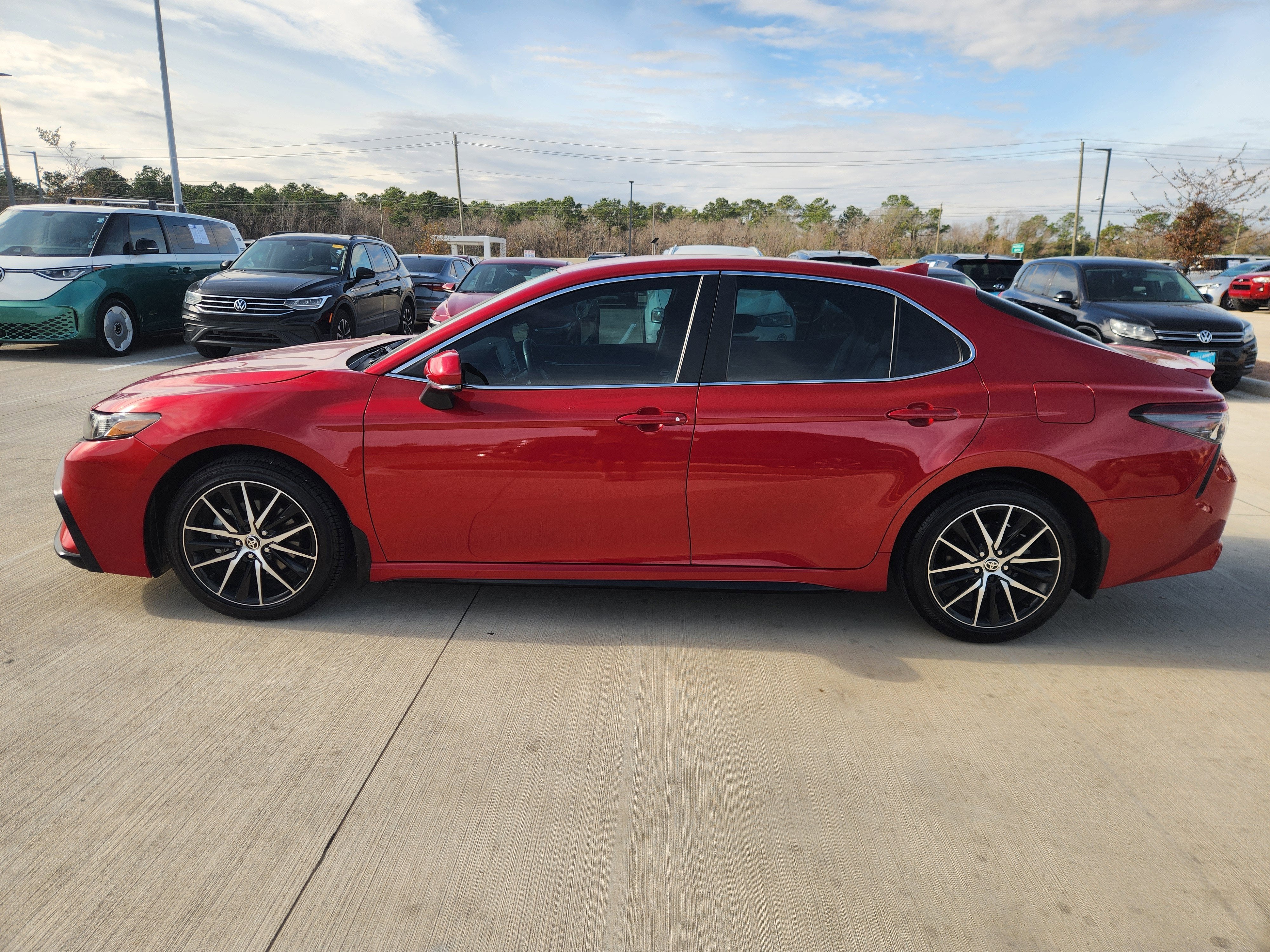 2023 Toyota Camry SE