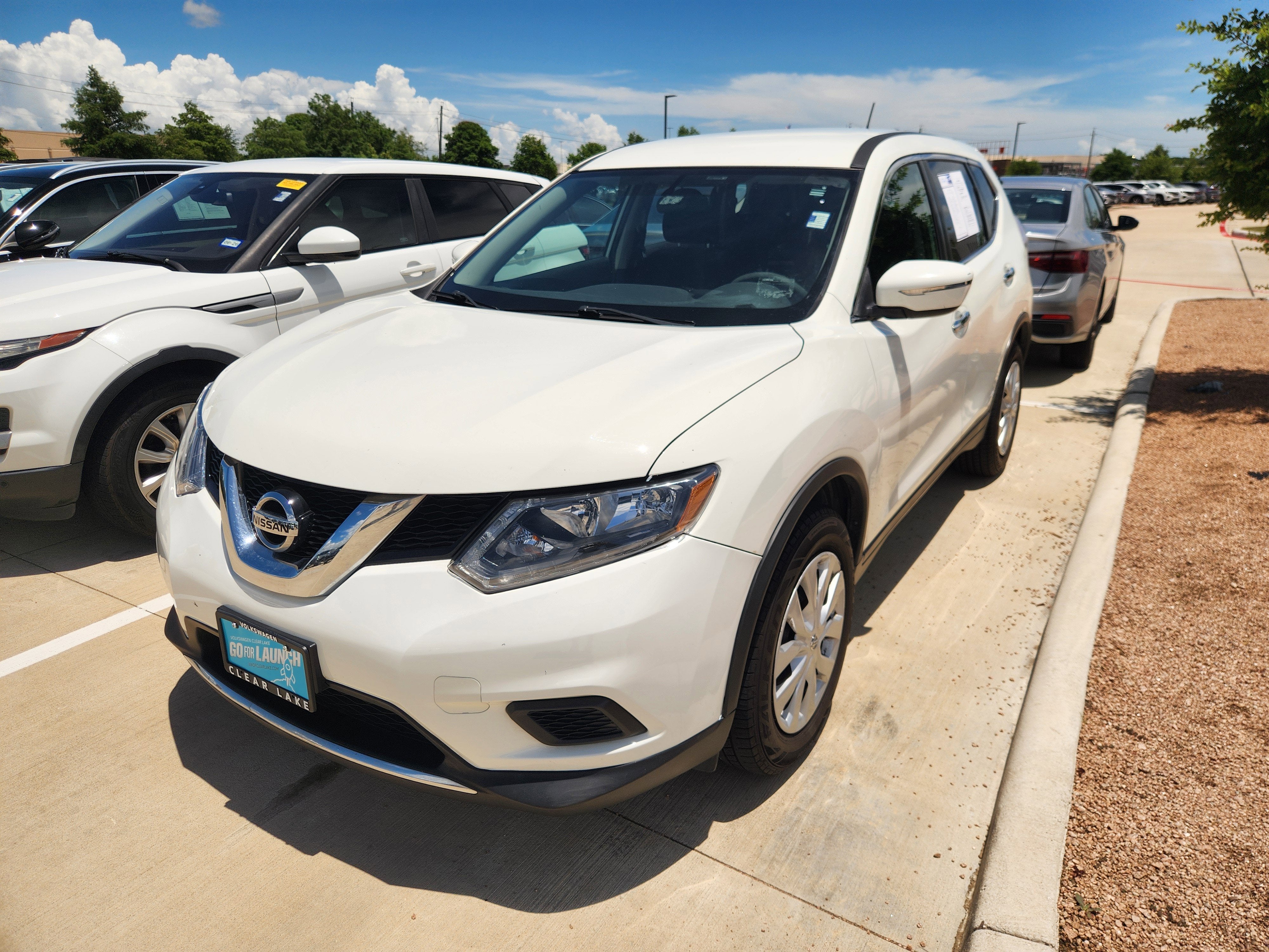 2015 Nissan Rogue S