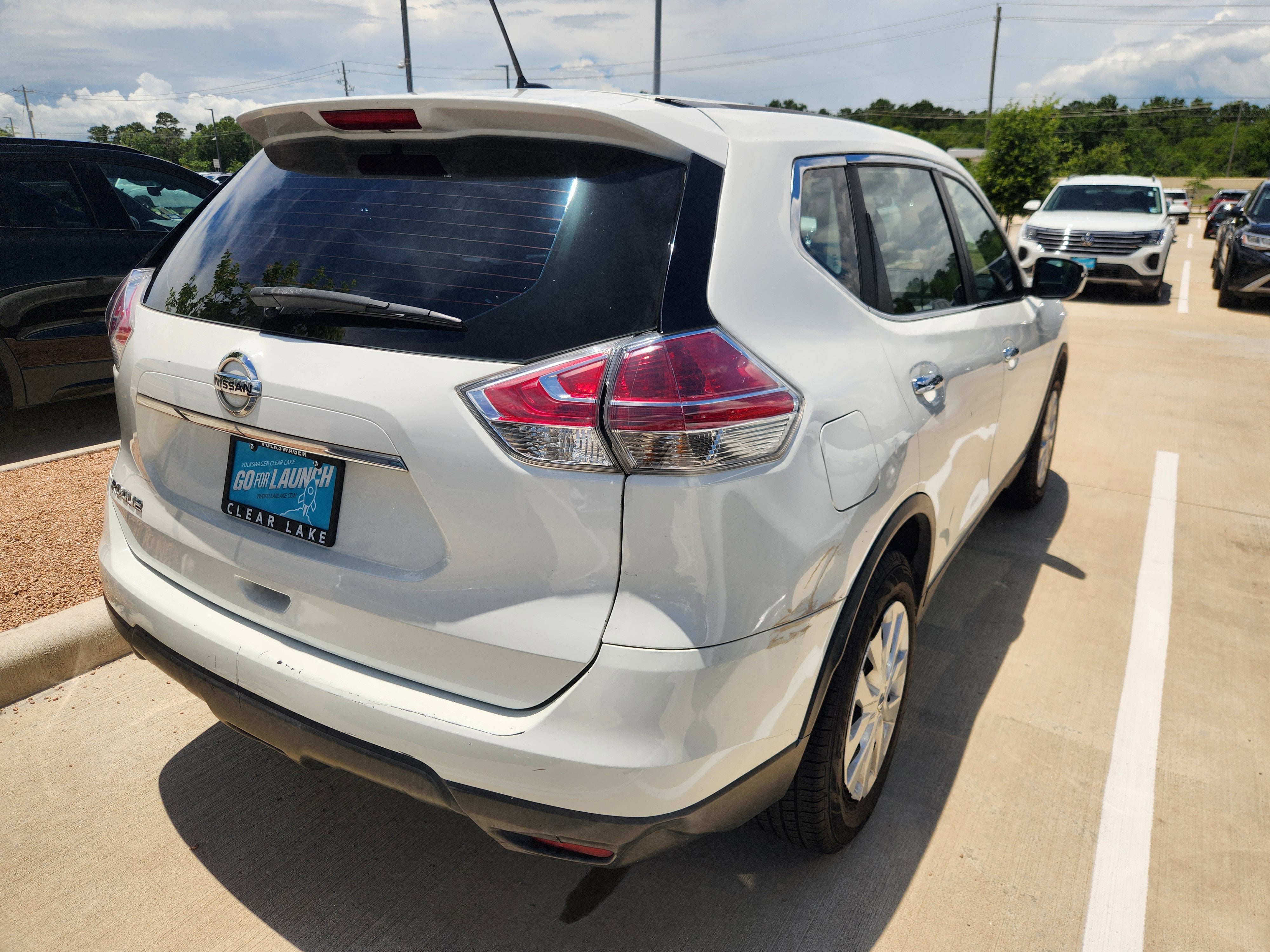 2015 Nissan Rogue S