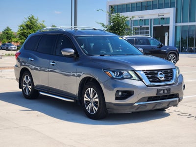 2020 Nissan Pathfinder SL